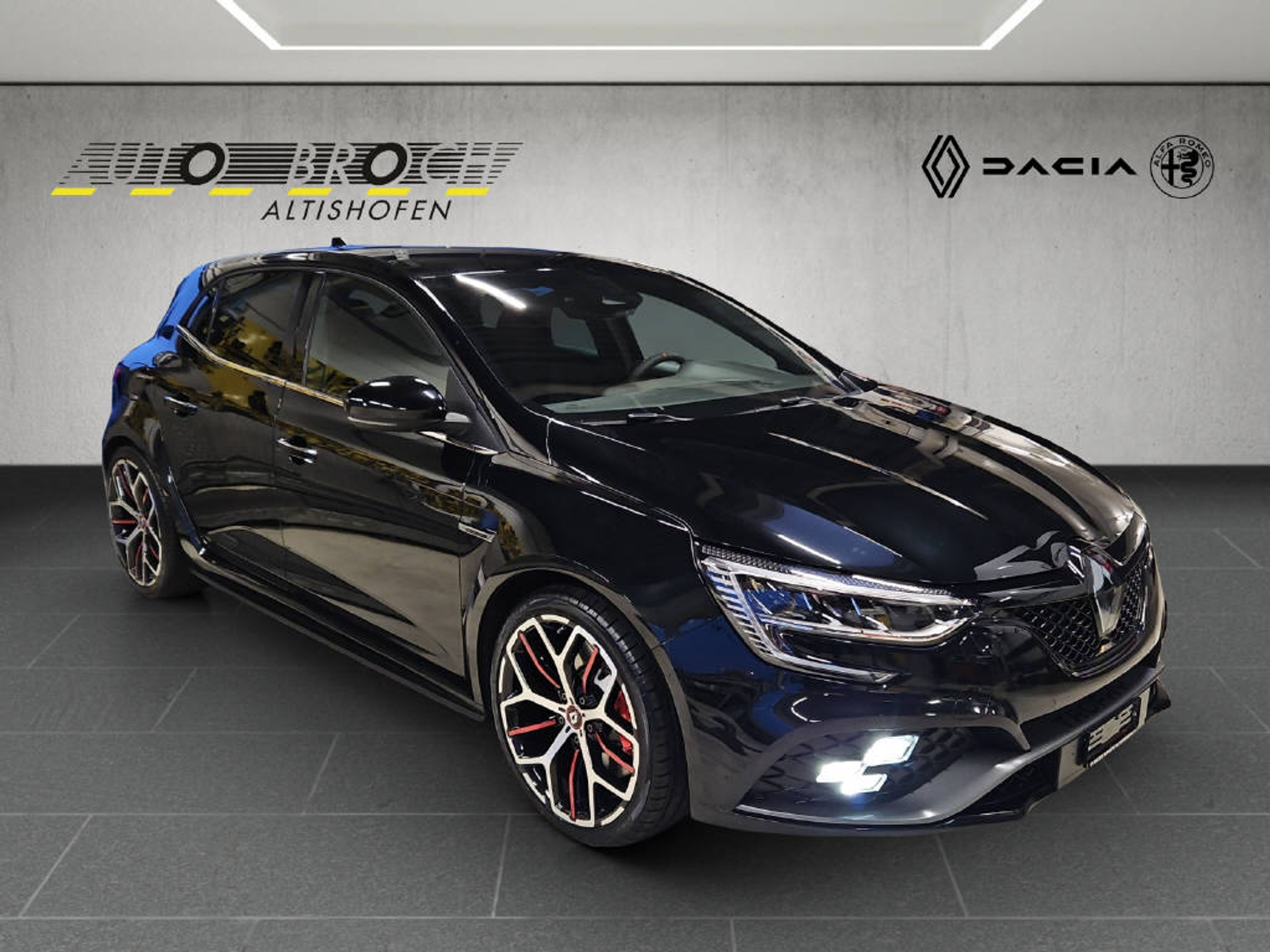 listing desktop thumbnail image 1