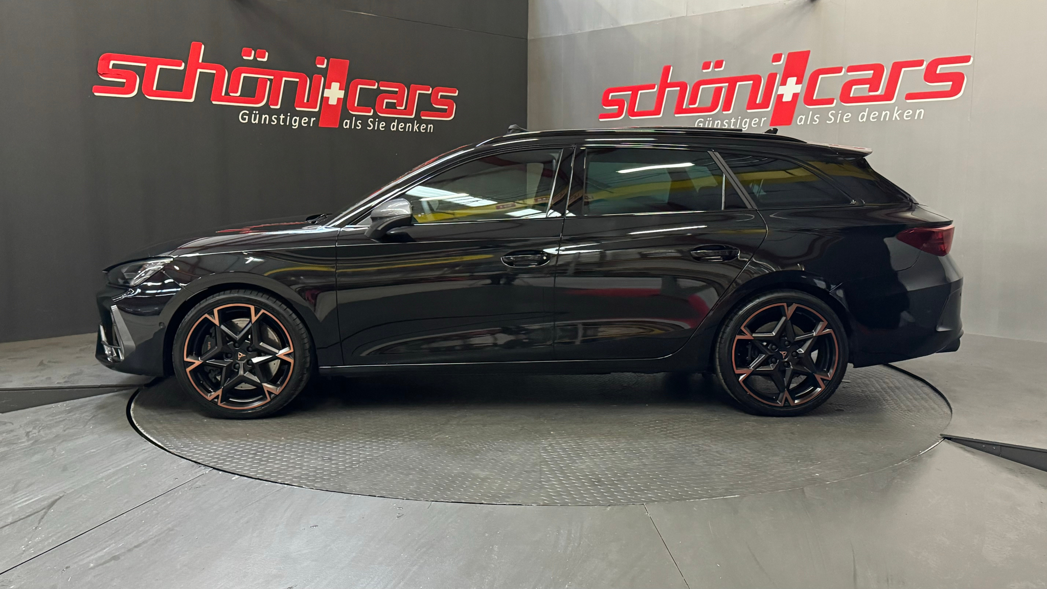 listing desktop thumbnail image 2