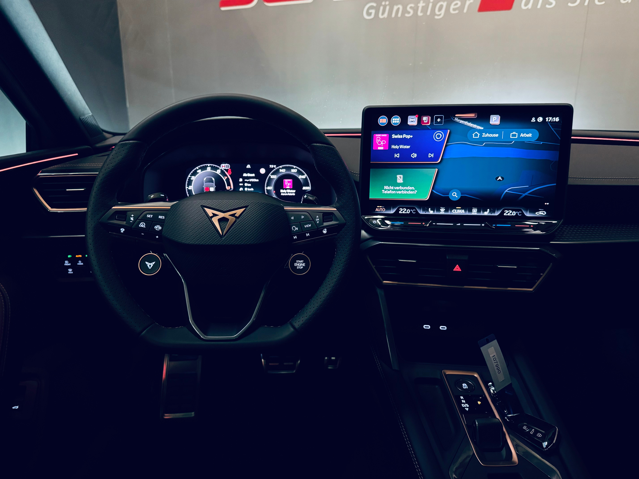 listing desktop thumbnail image 17