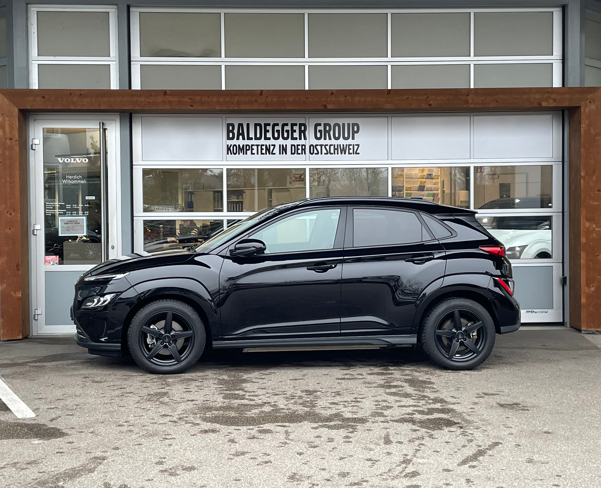 listing desktop thumbnail image 8