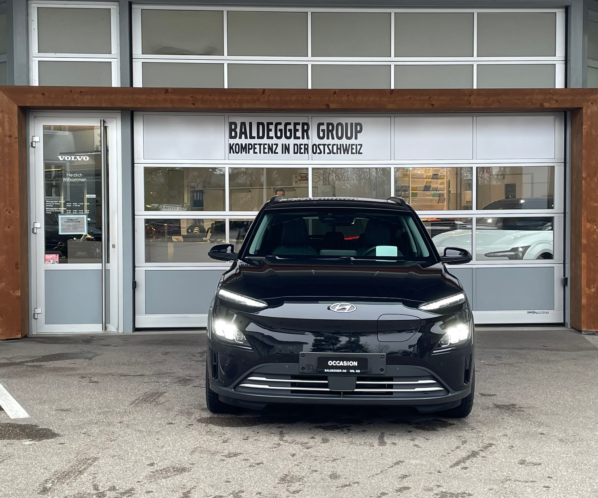 listing desktop thumbnail image 7