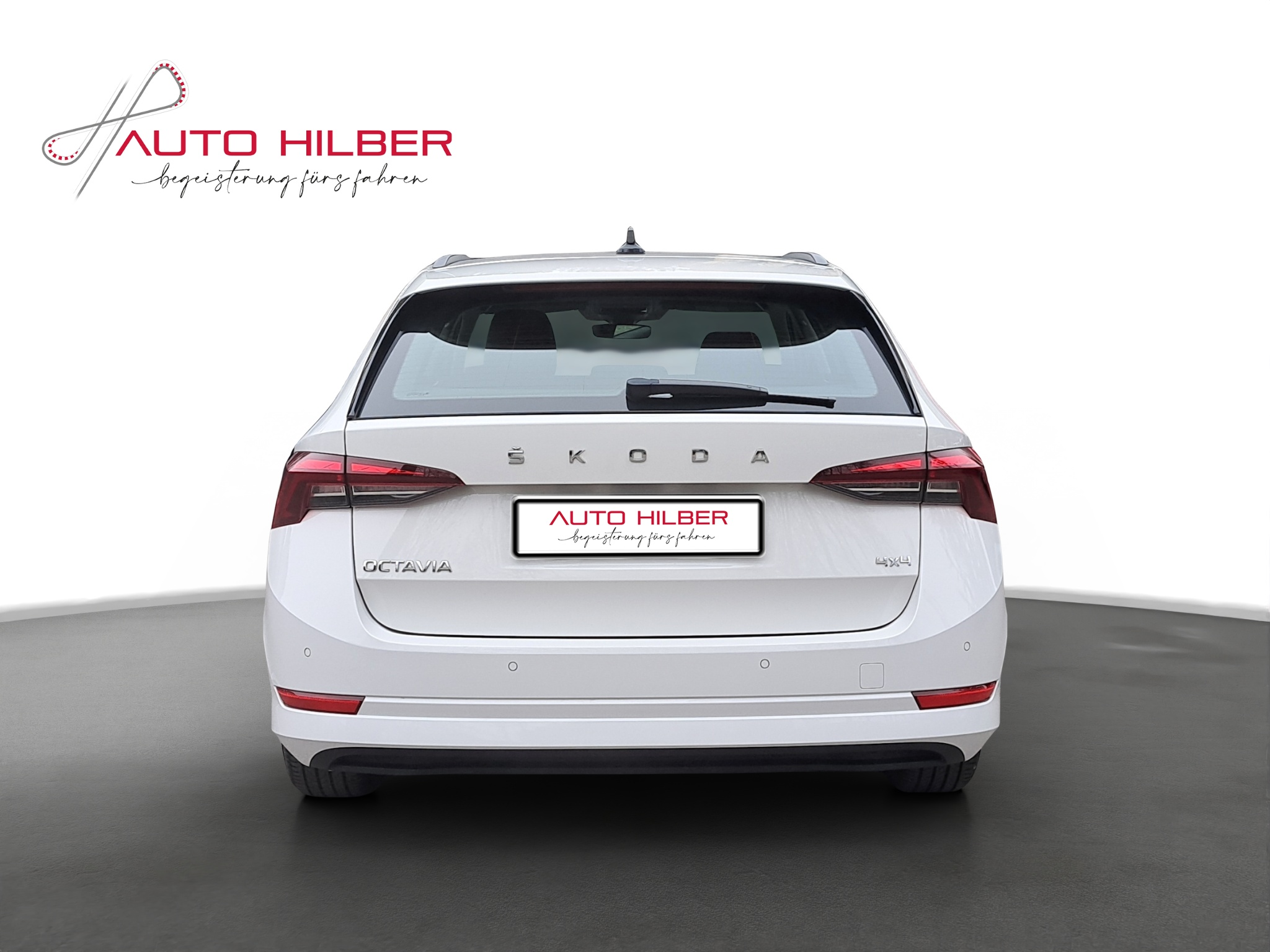 listing desktop thumbnail image 4