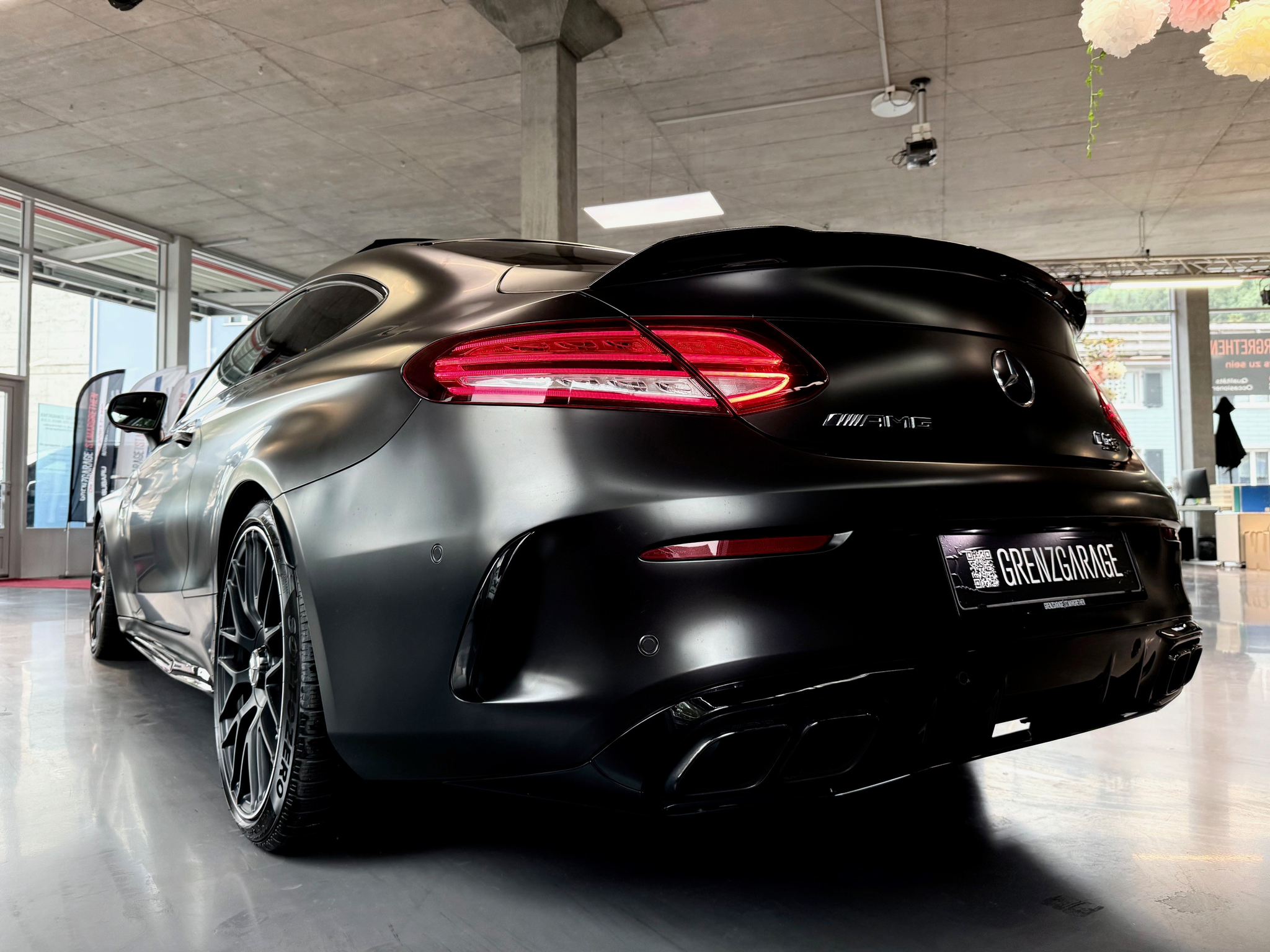 listing desktop thumbnail image 6