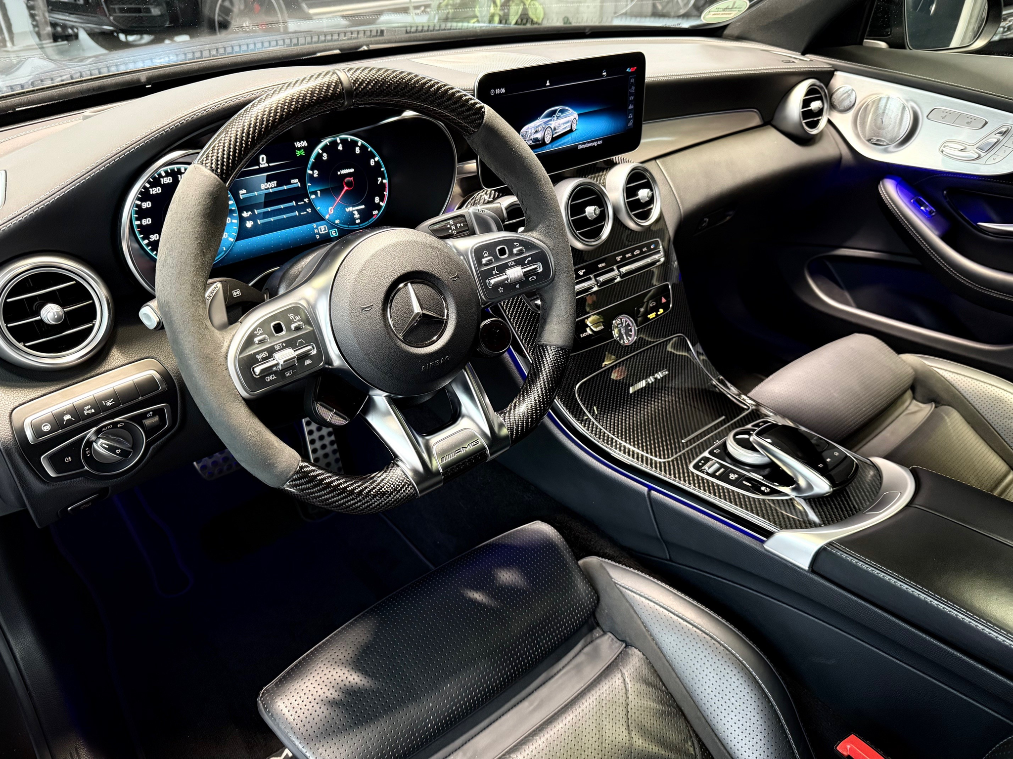 listing desktop thumbnail image 11