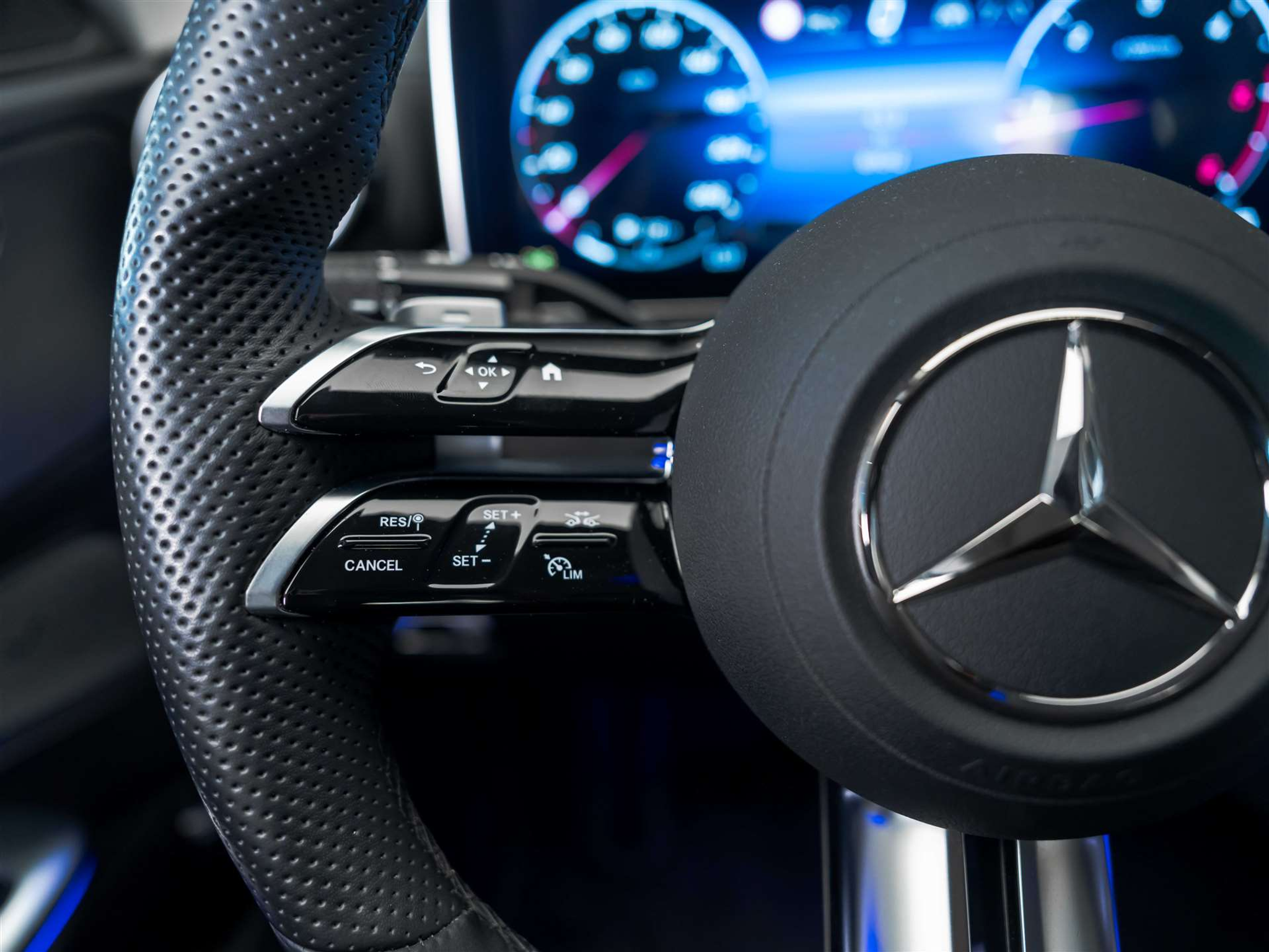 listing desktop thumbnail image 28