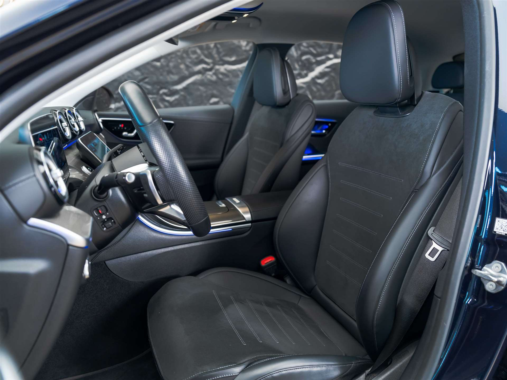 listing desktop thumbnail image 9