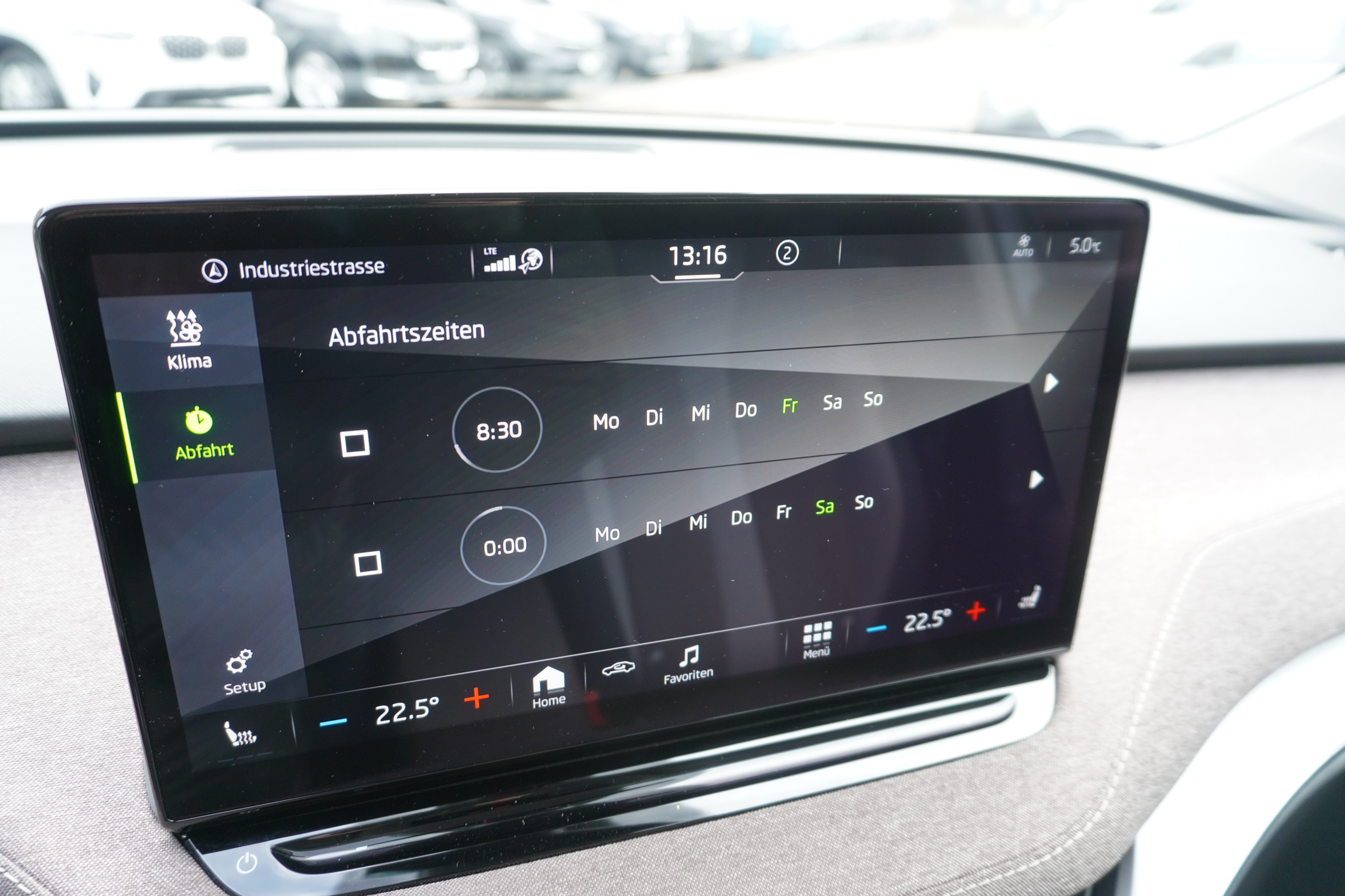 listing desktop thumbnail image 23