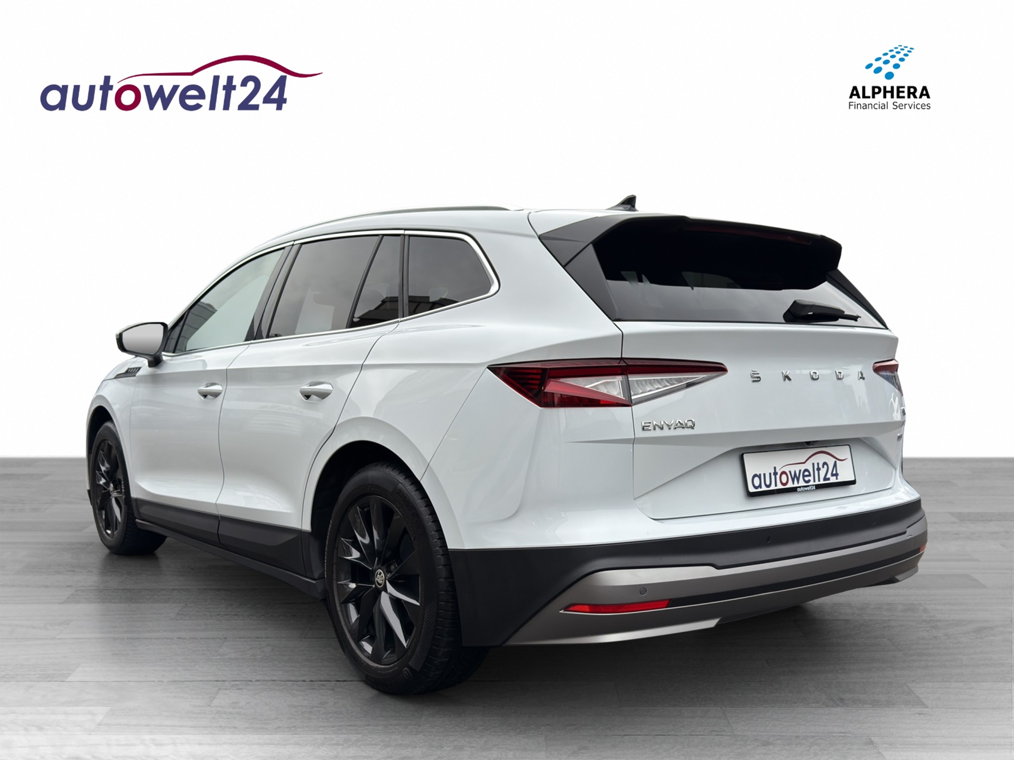 listing desktop thumbnail image 6