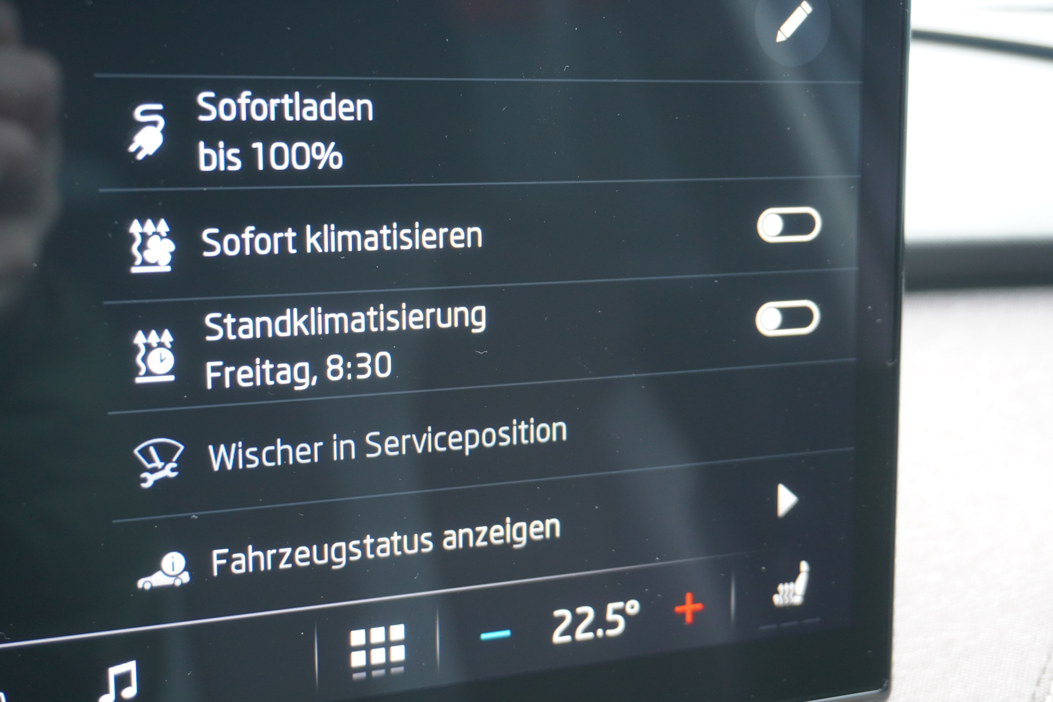 listing desktop thumbnail image 21