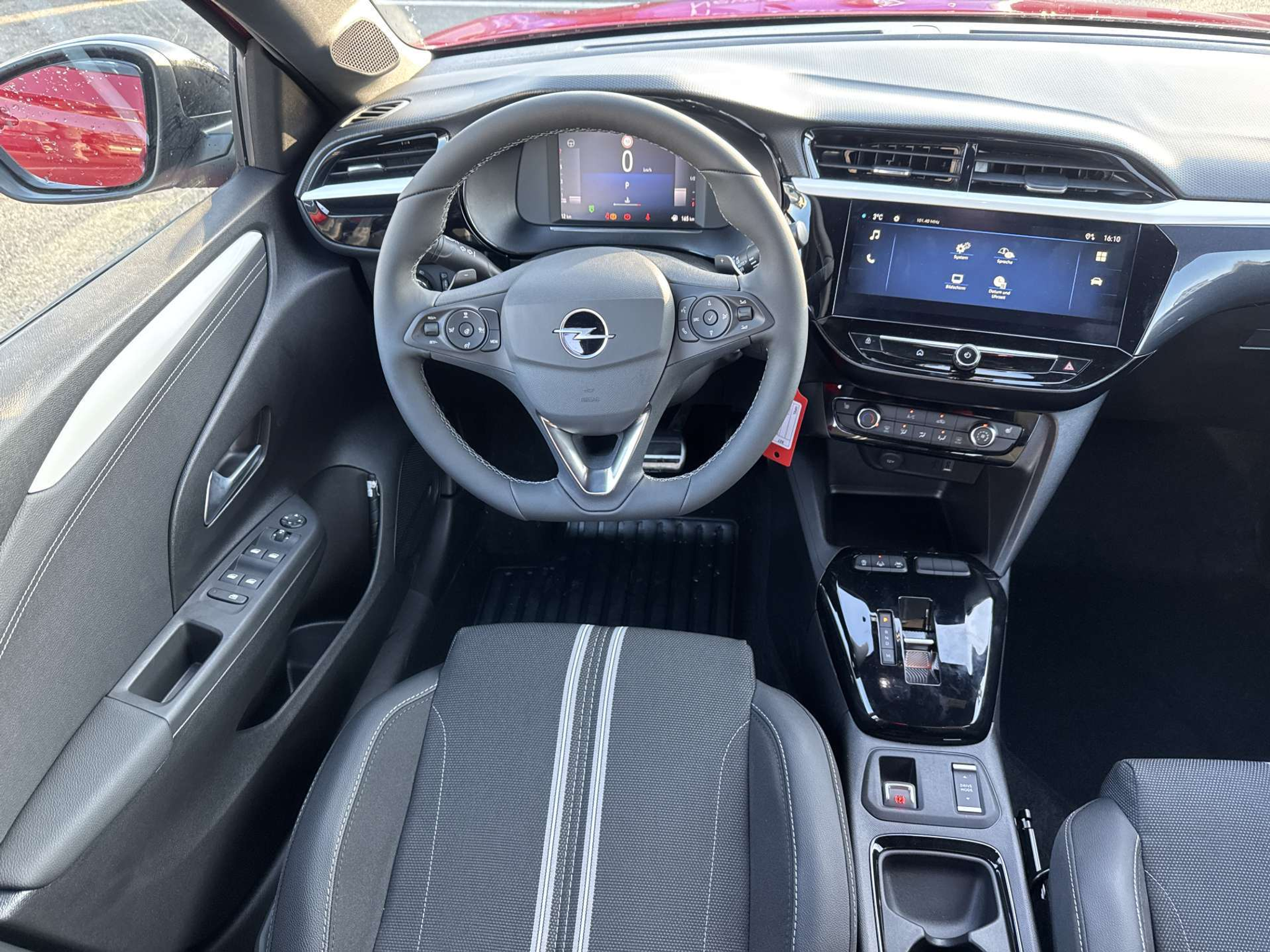 listing desktop thumbnail image 4