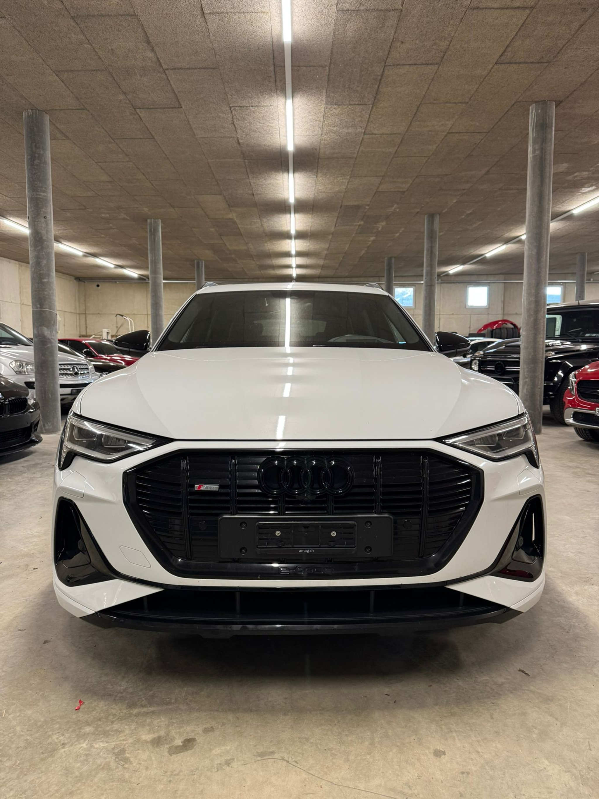 listing desktop thumbnail image 6