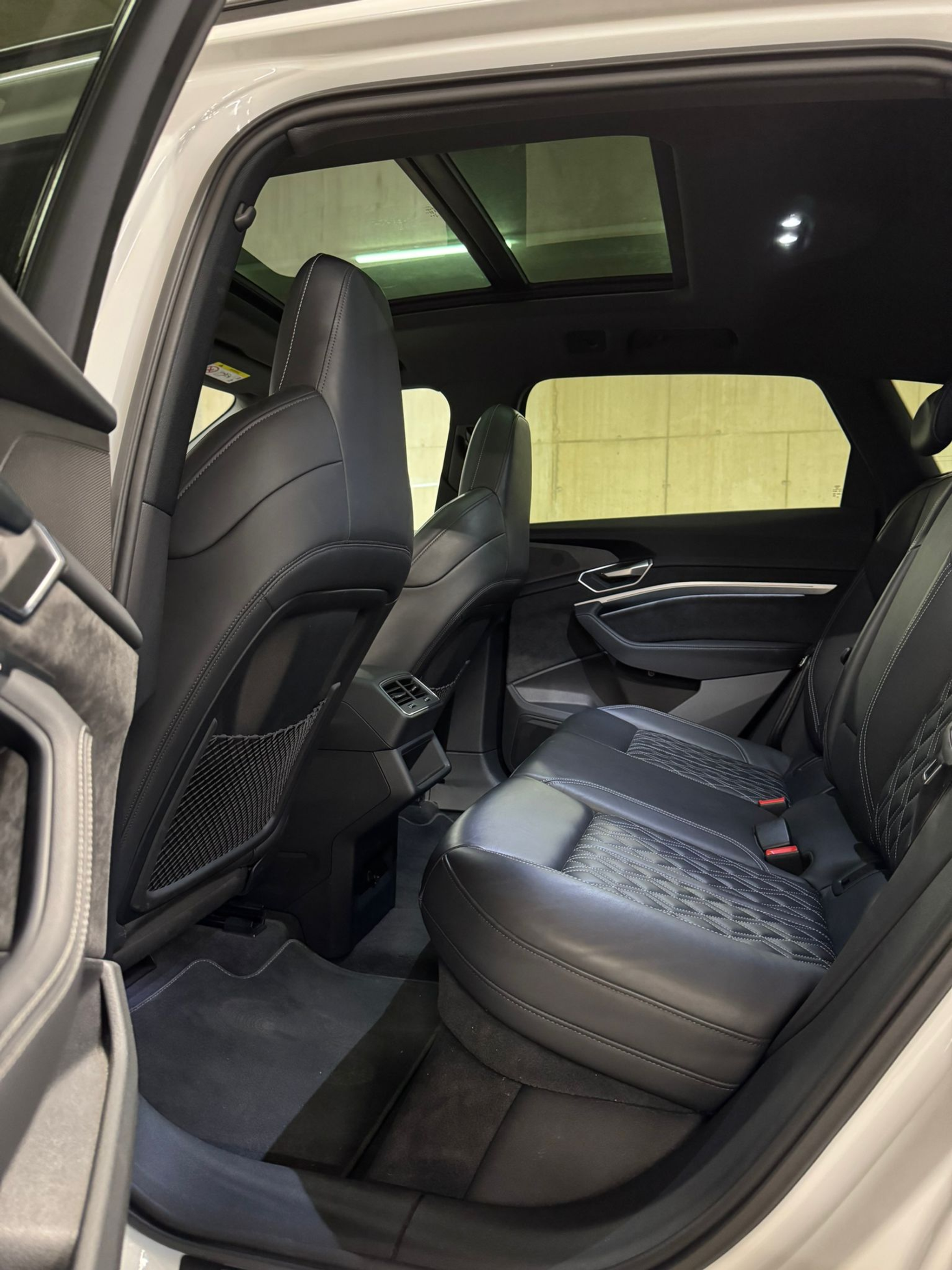 listing desktop thumbnail image 13