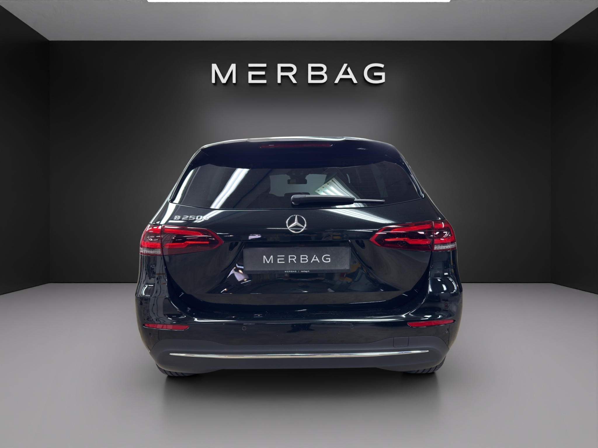 listing desktop thumbnail image 3