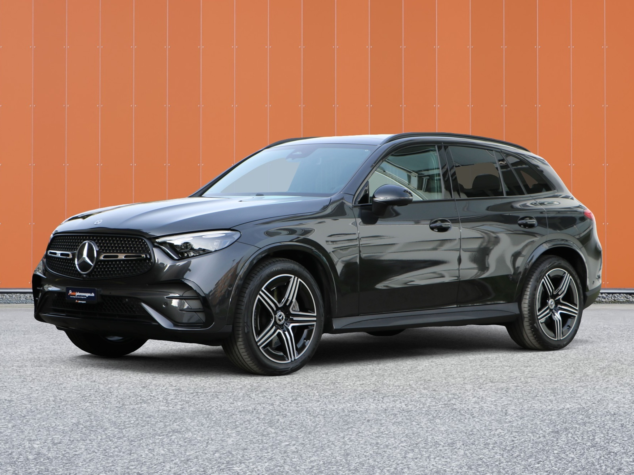 listing desktop thumbnail image 15