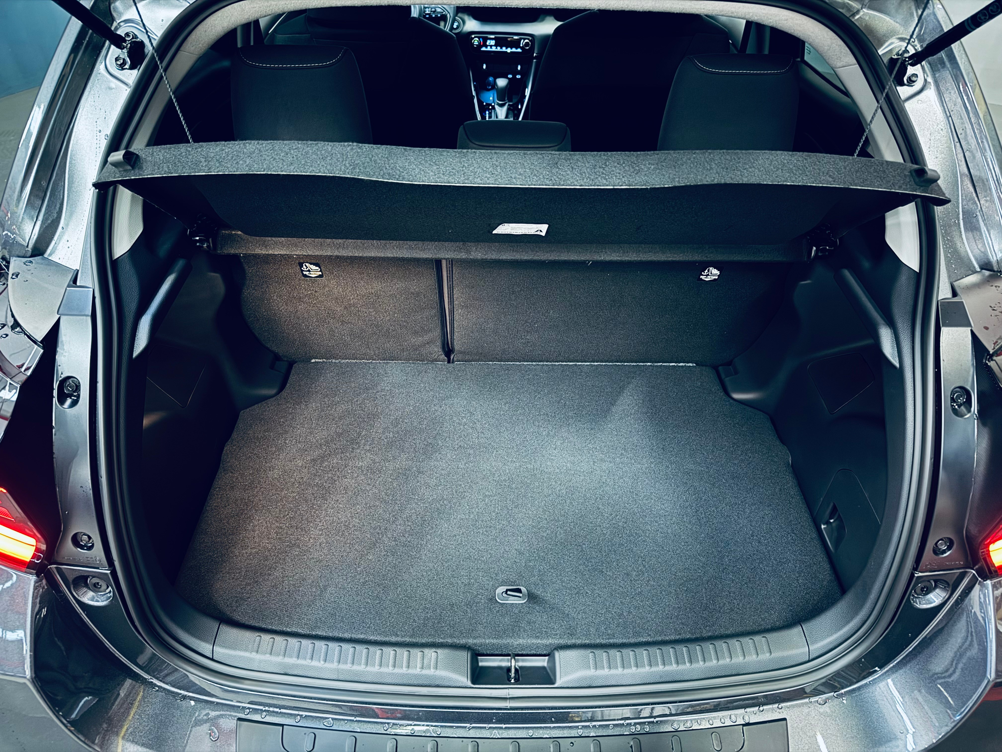 listing desktop thumbnail image 11