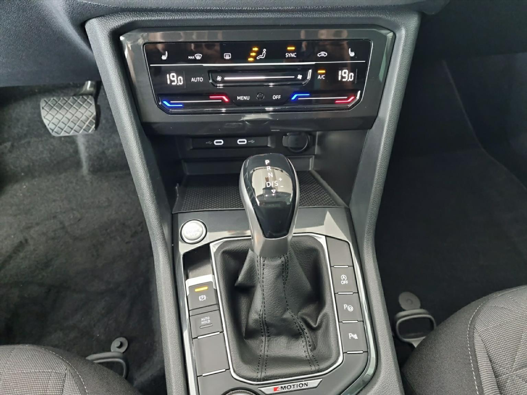 listing desktop thumbnail image 12