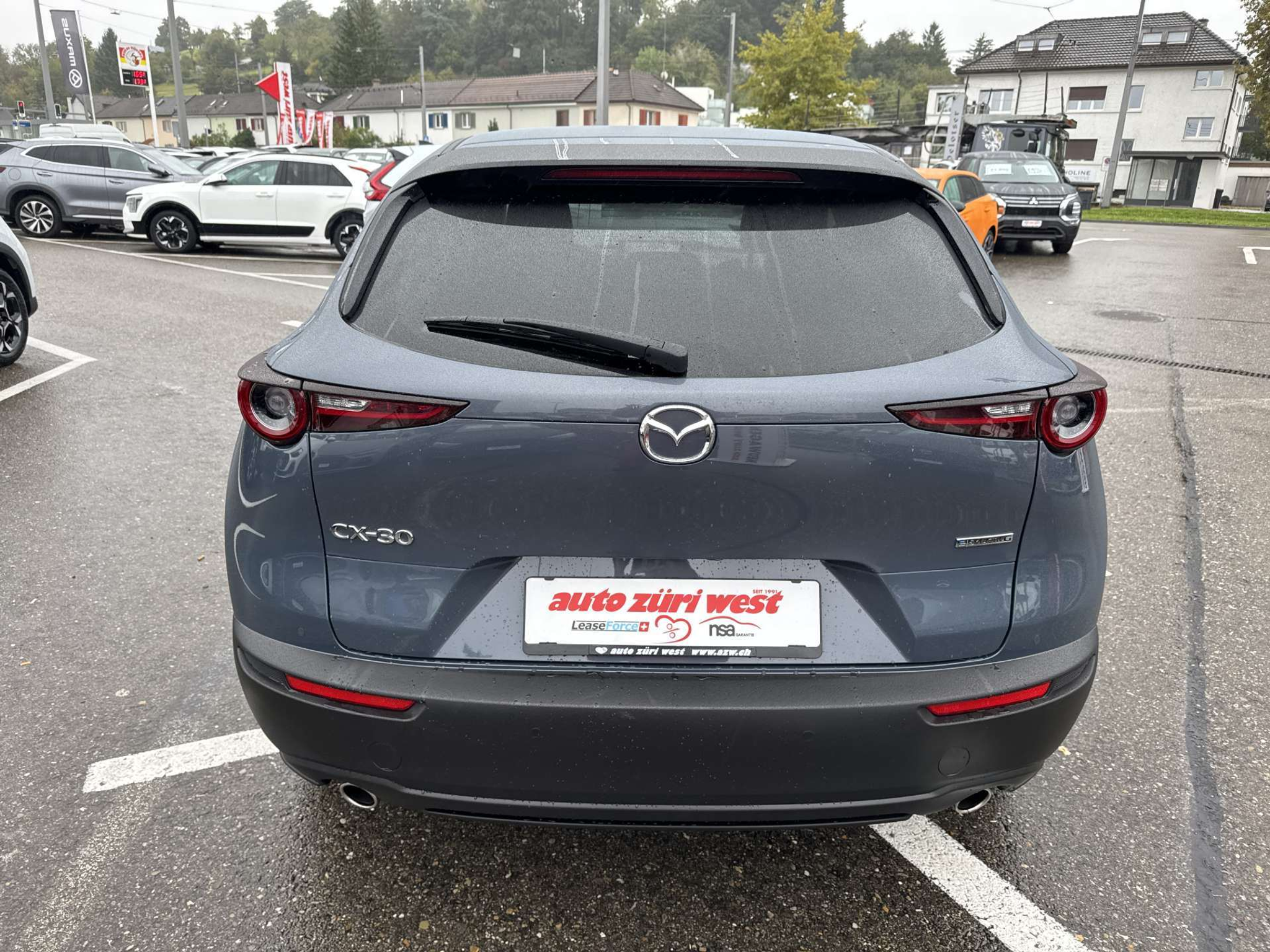 listing desktop thumbnail image 14