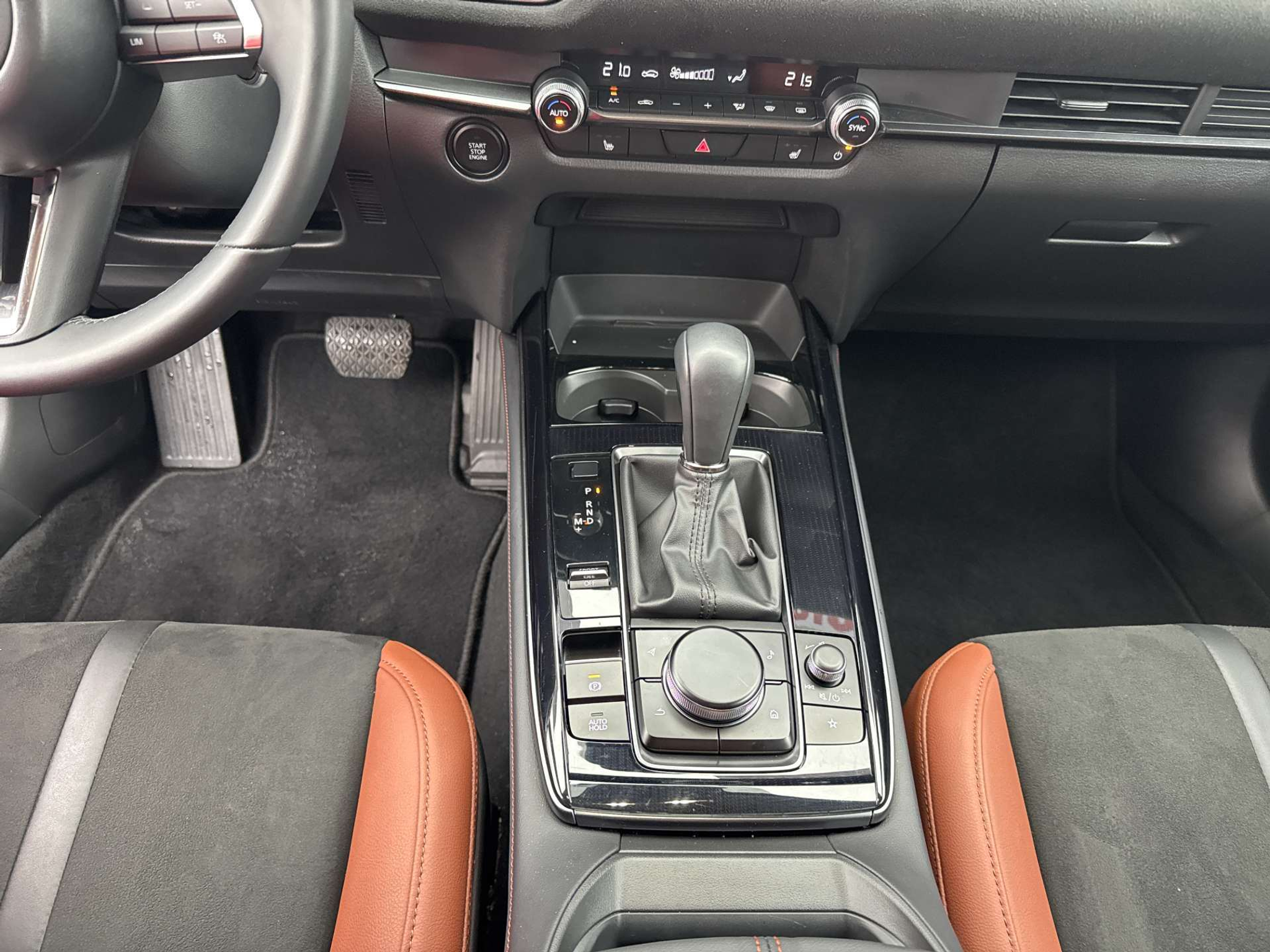 listing desktop thumbnail image 11