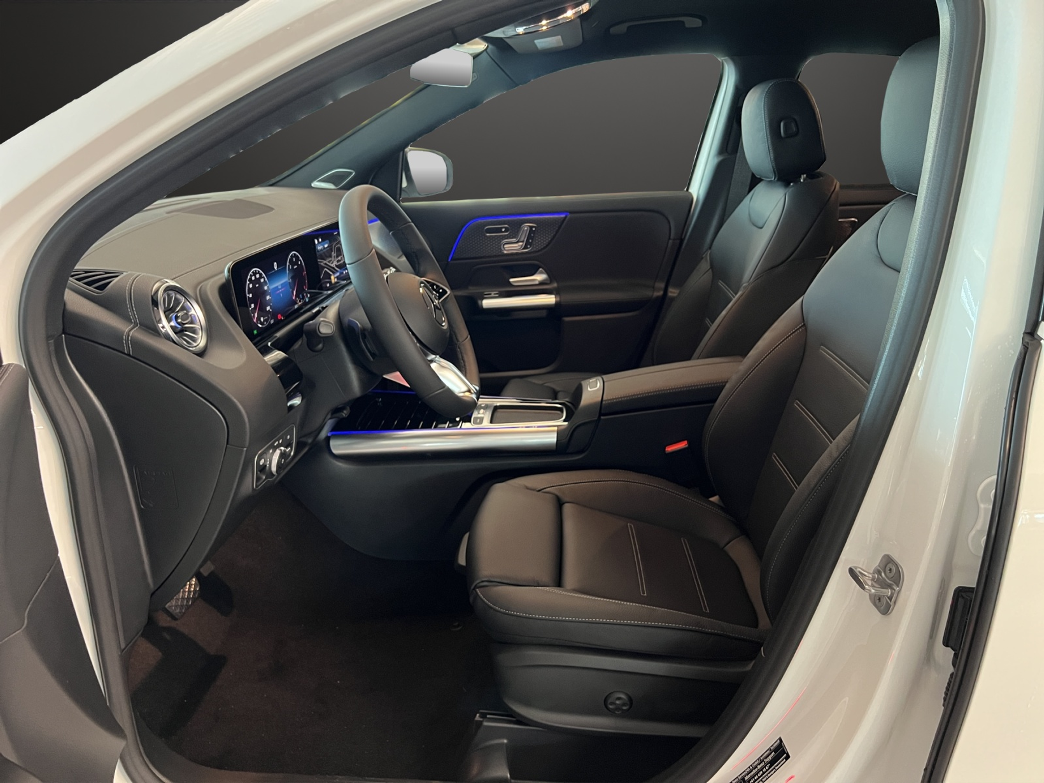 listing desktop thumbnail image 8