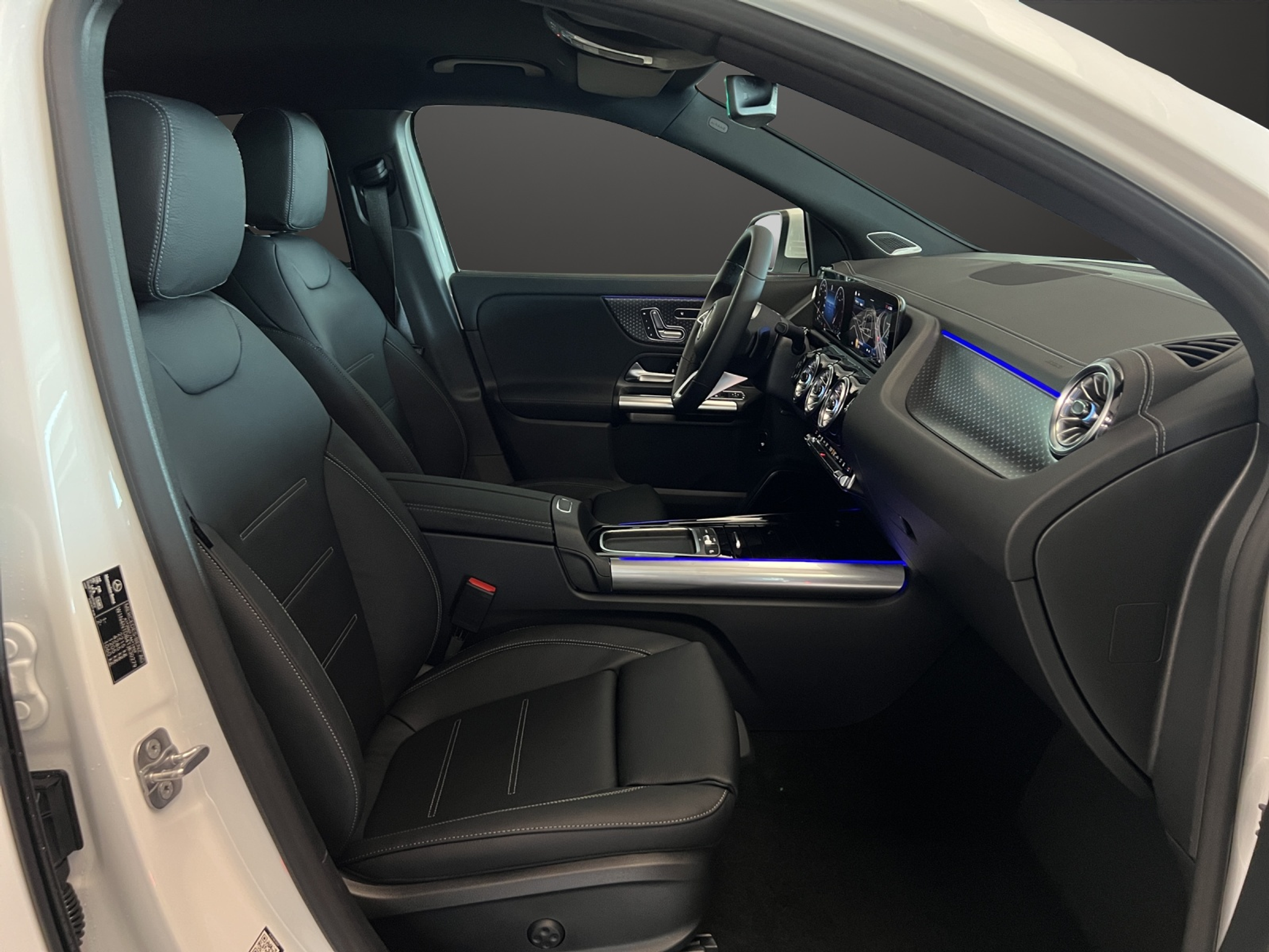 listing desktop thumbnail image 10