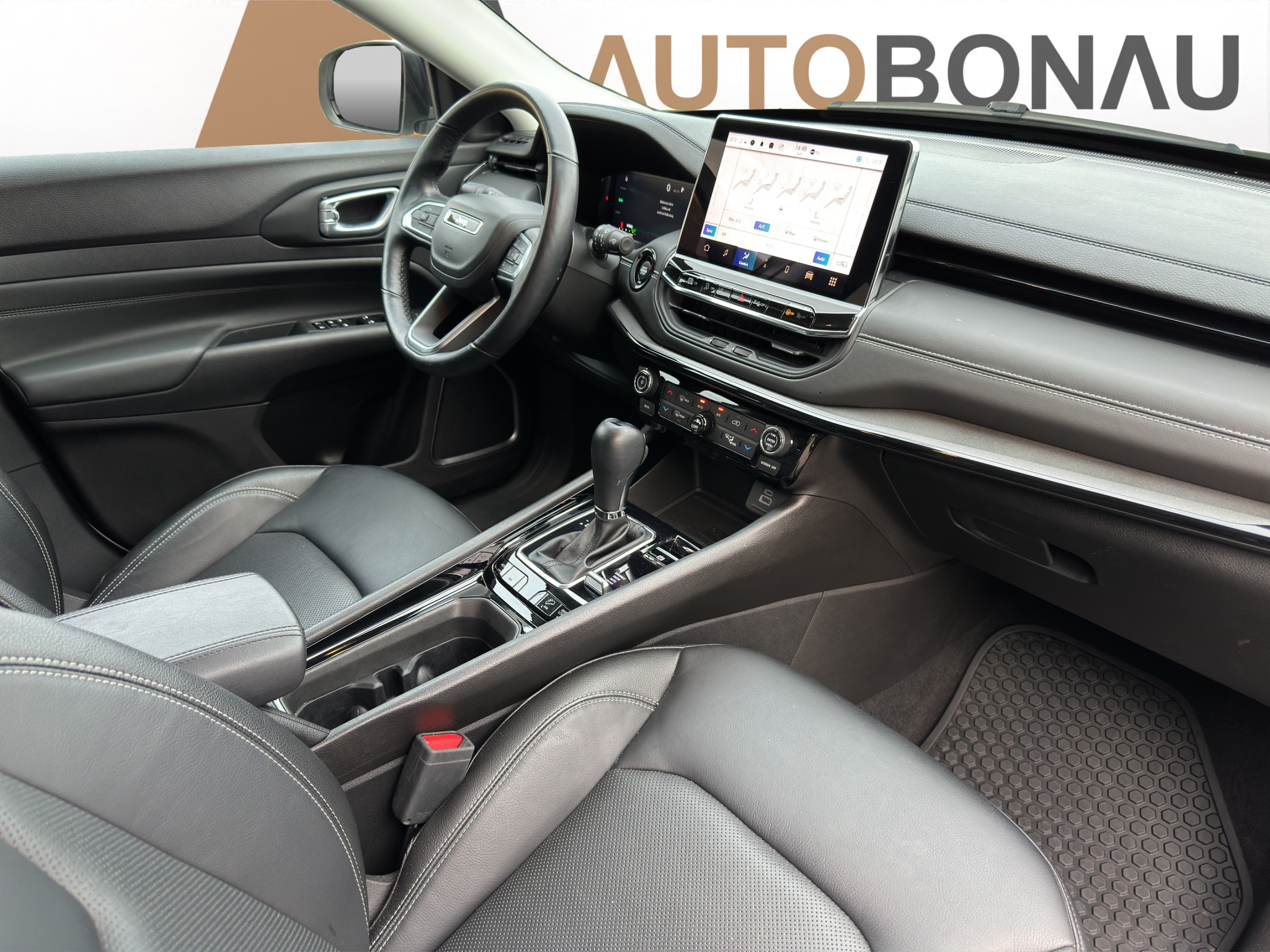 listing desktop thumbnail image 10