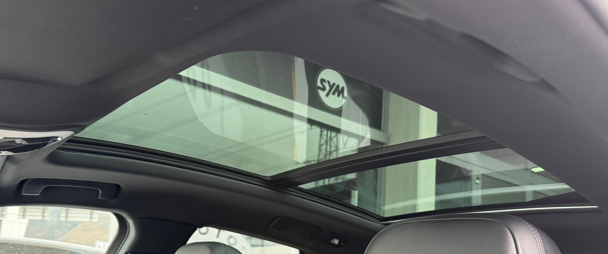 listing desktop thumbnail image 8