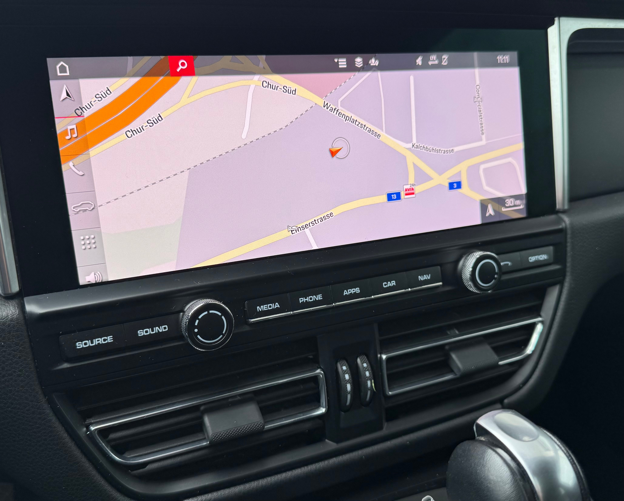 listing desktop thumbnail image 14