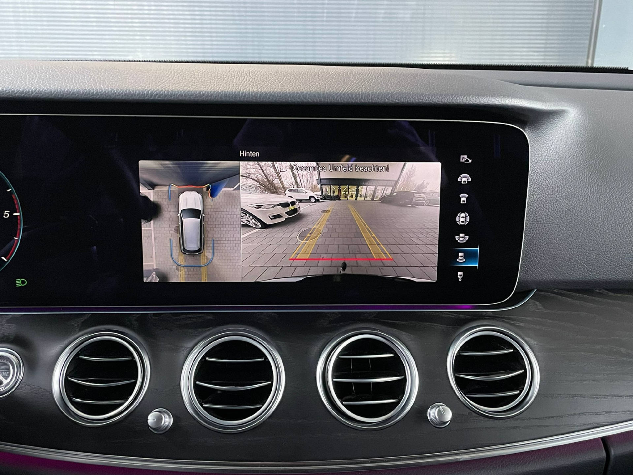 listing desktop thumbnail image 14