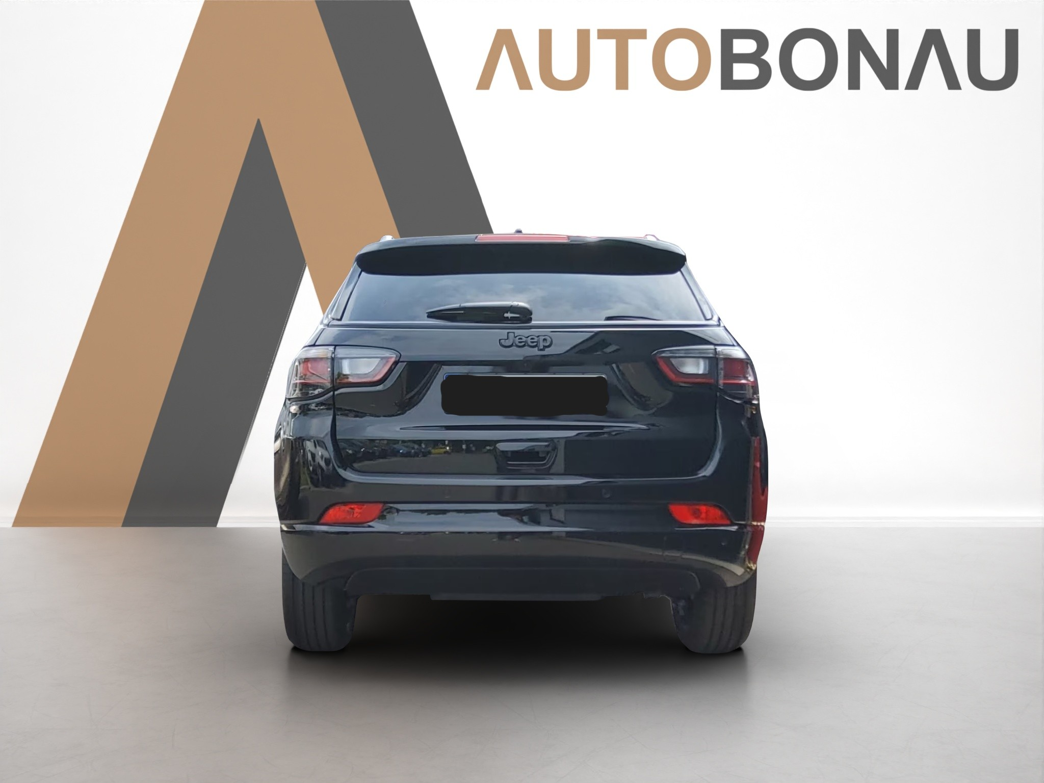 listing desktop thumbnail image 3