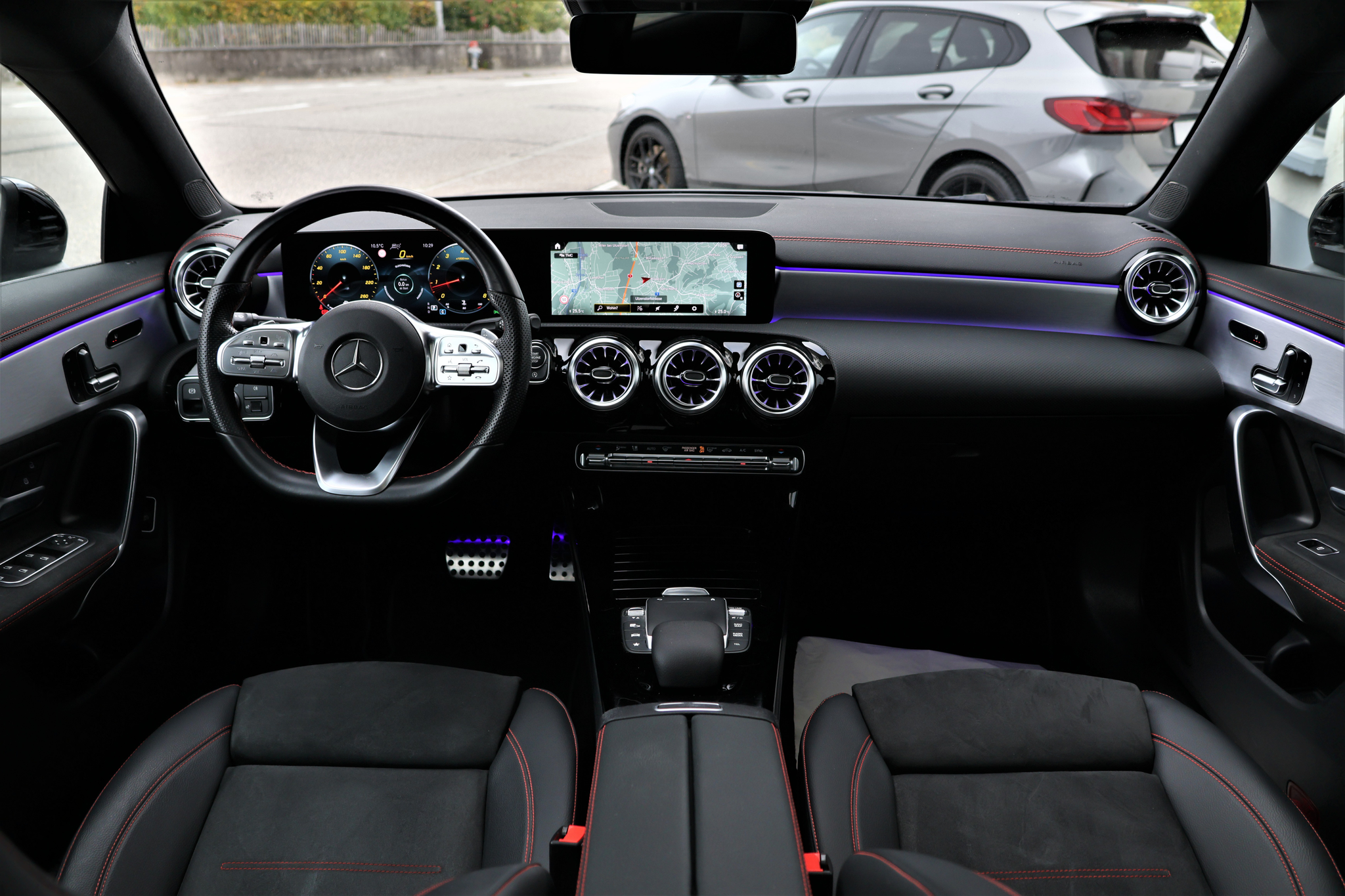 listing desktop thumbnail image 13