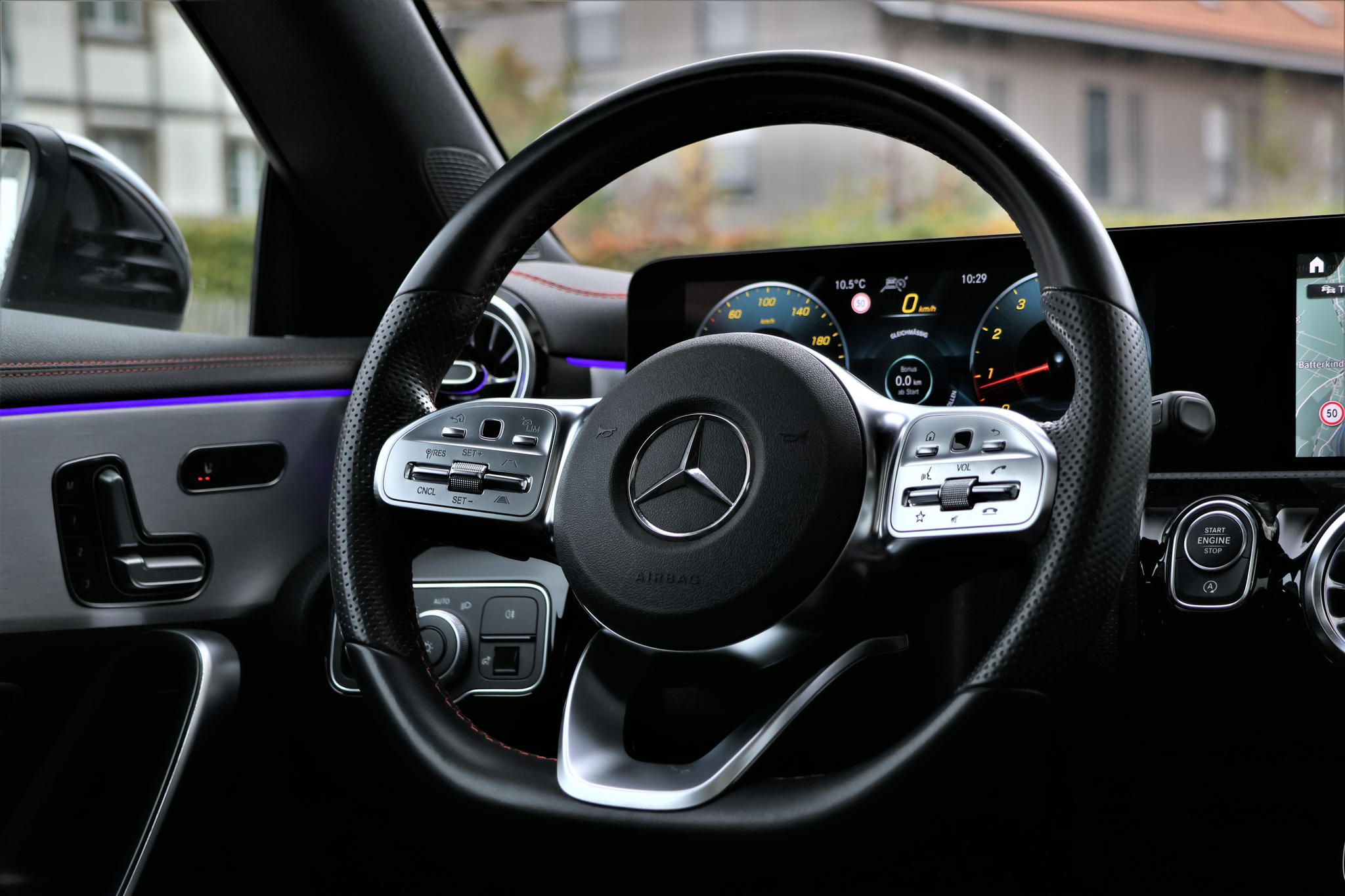 listing desktop thumbnail image 12