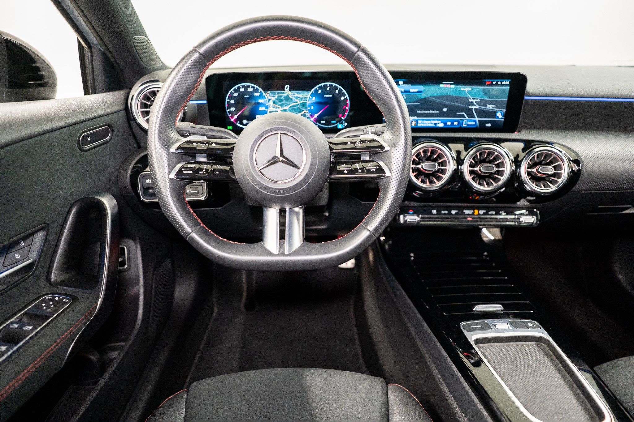 listing desktop thumbnail image 15