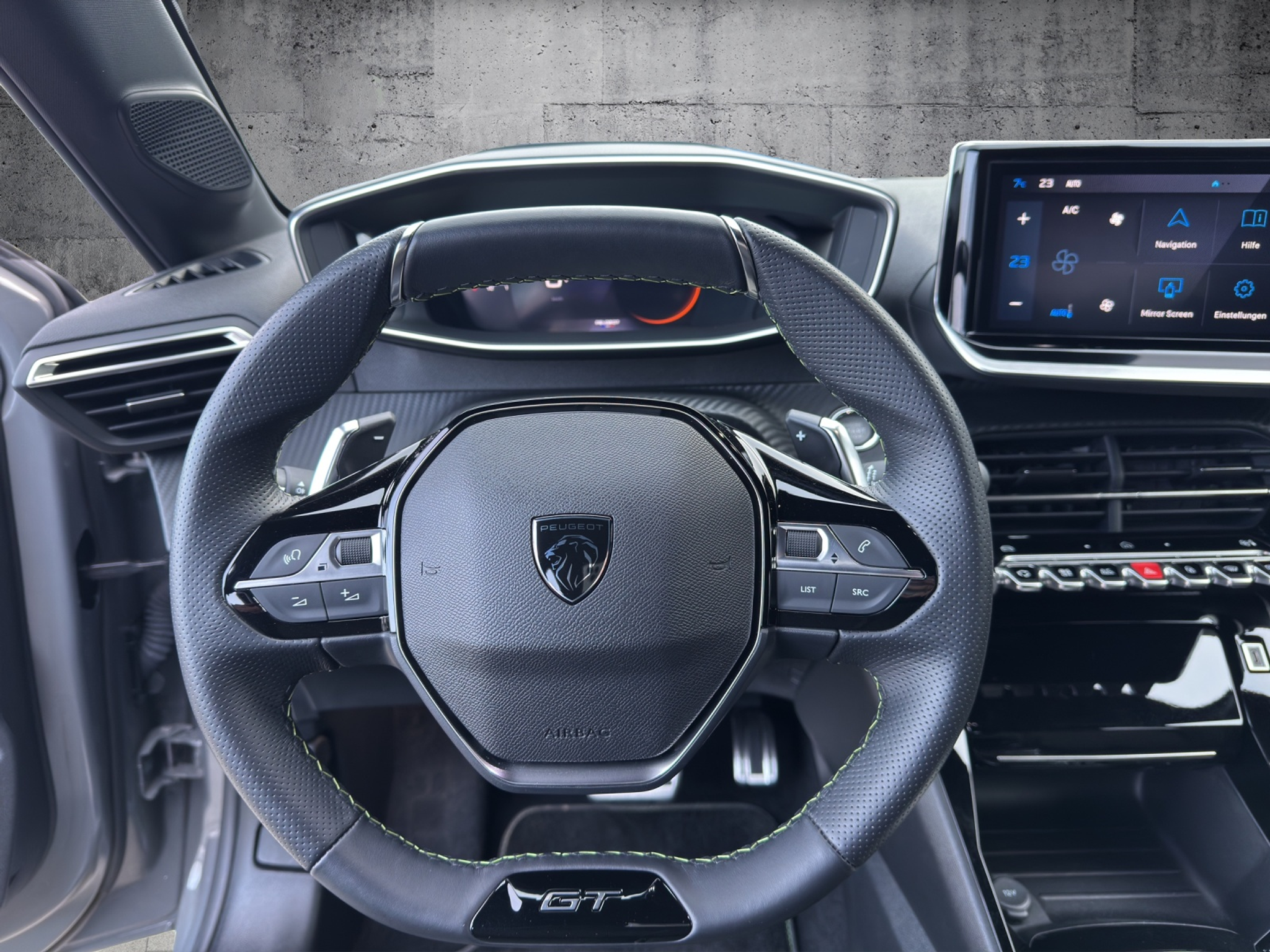 listing desktop thumbnail image 18