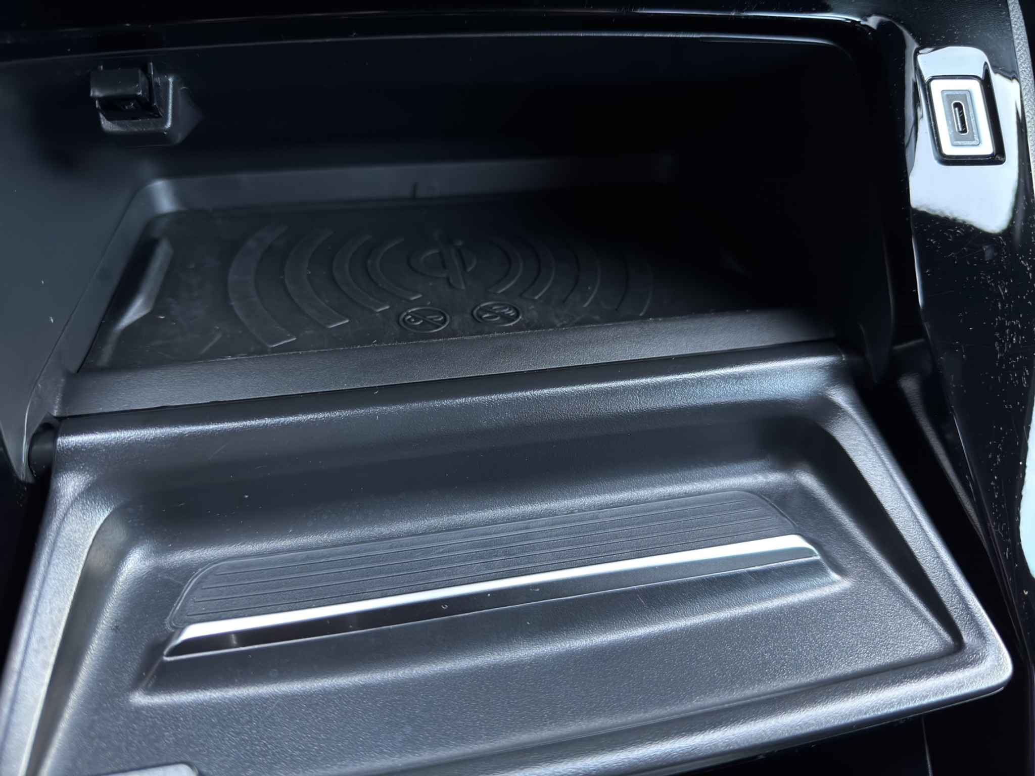 listing desktop thumbnail image 29