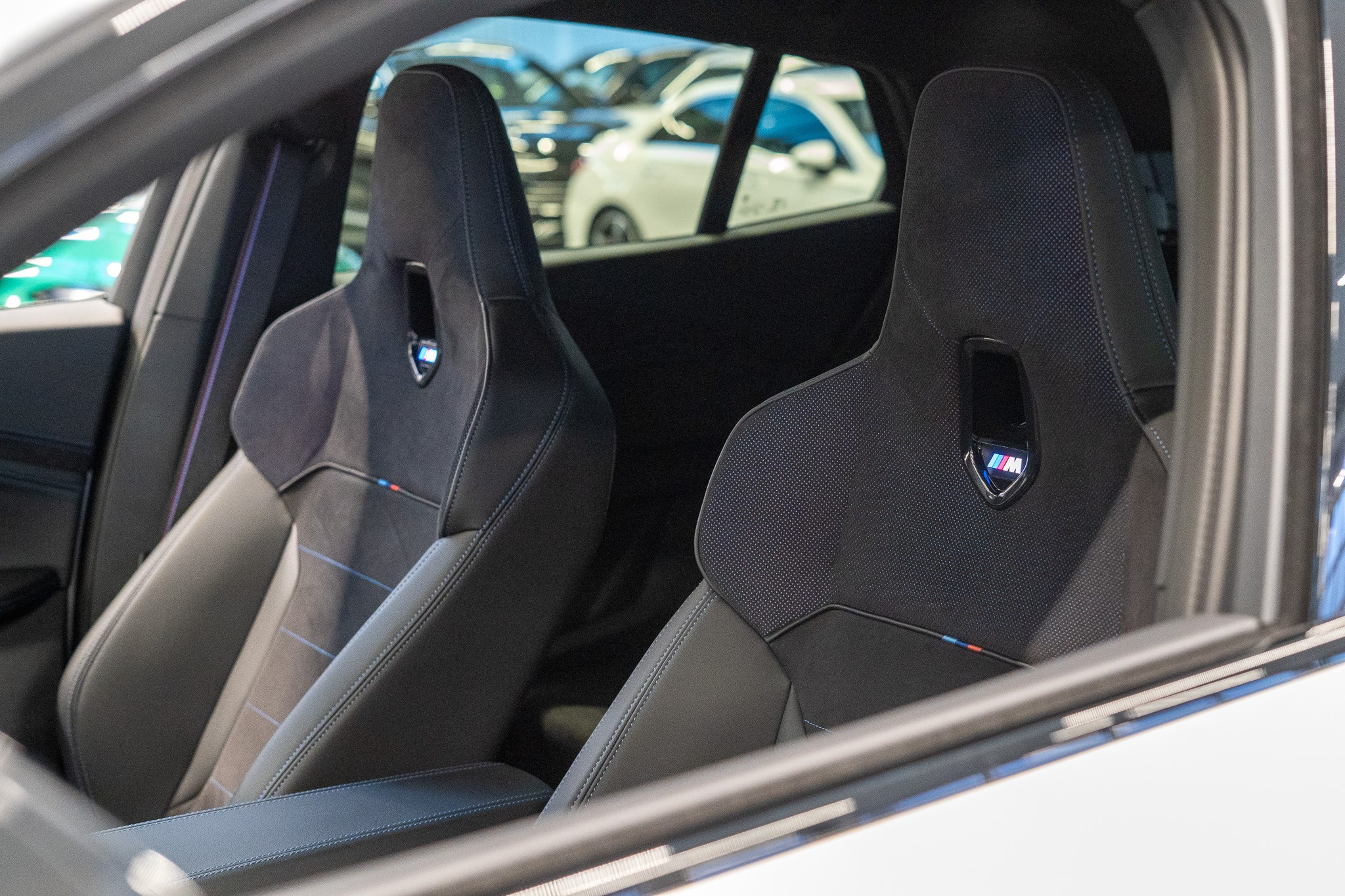 listing desktop thumbnail image 17