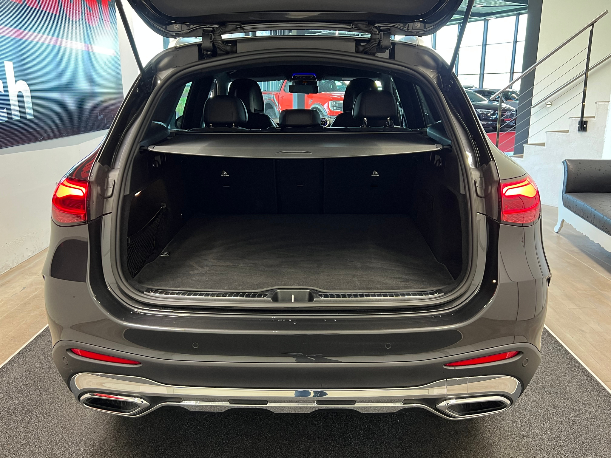 listing desktop thumbnail image 9