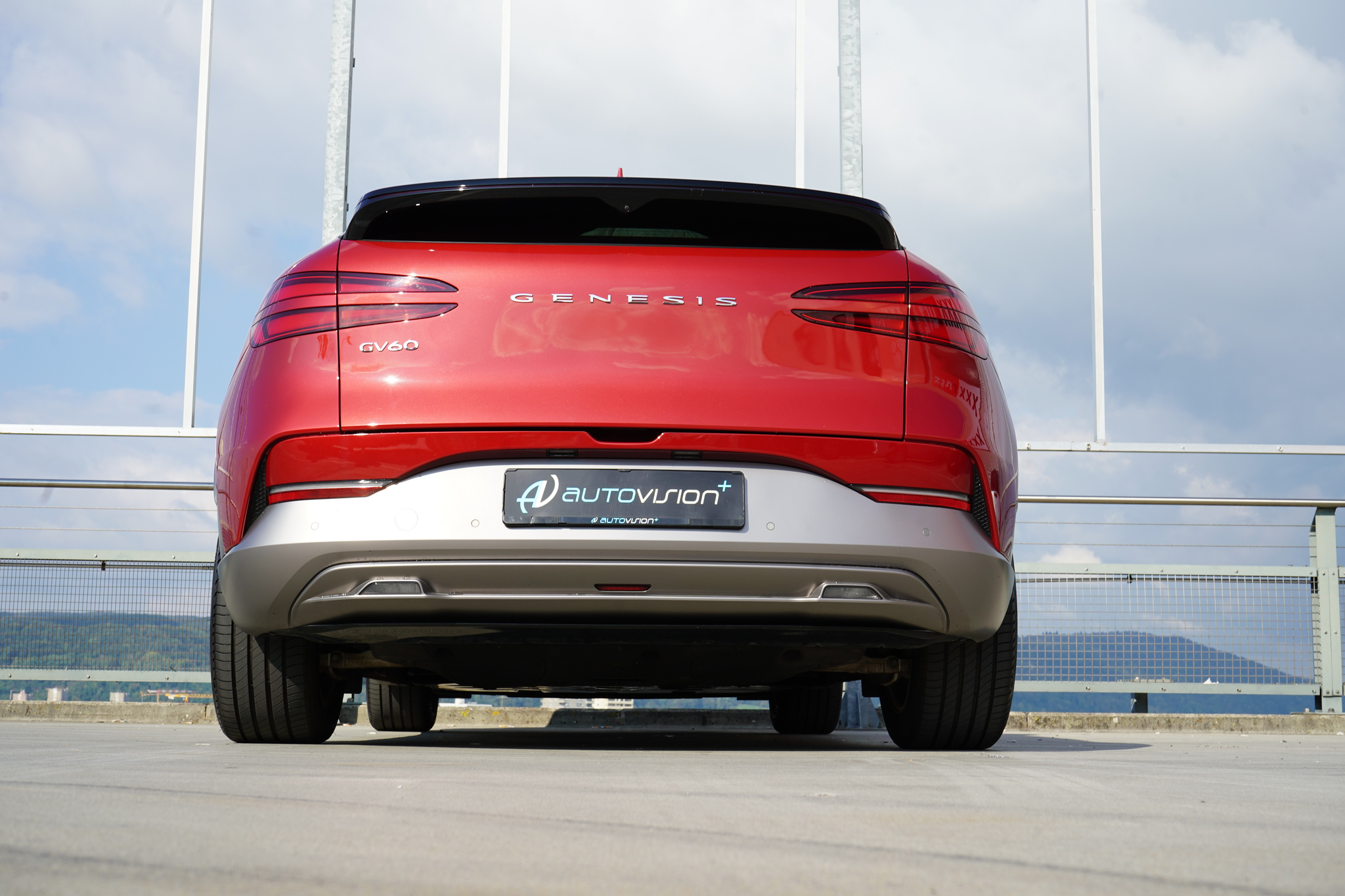 listing desktop thumbnail image 17