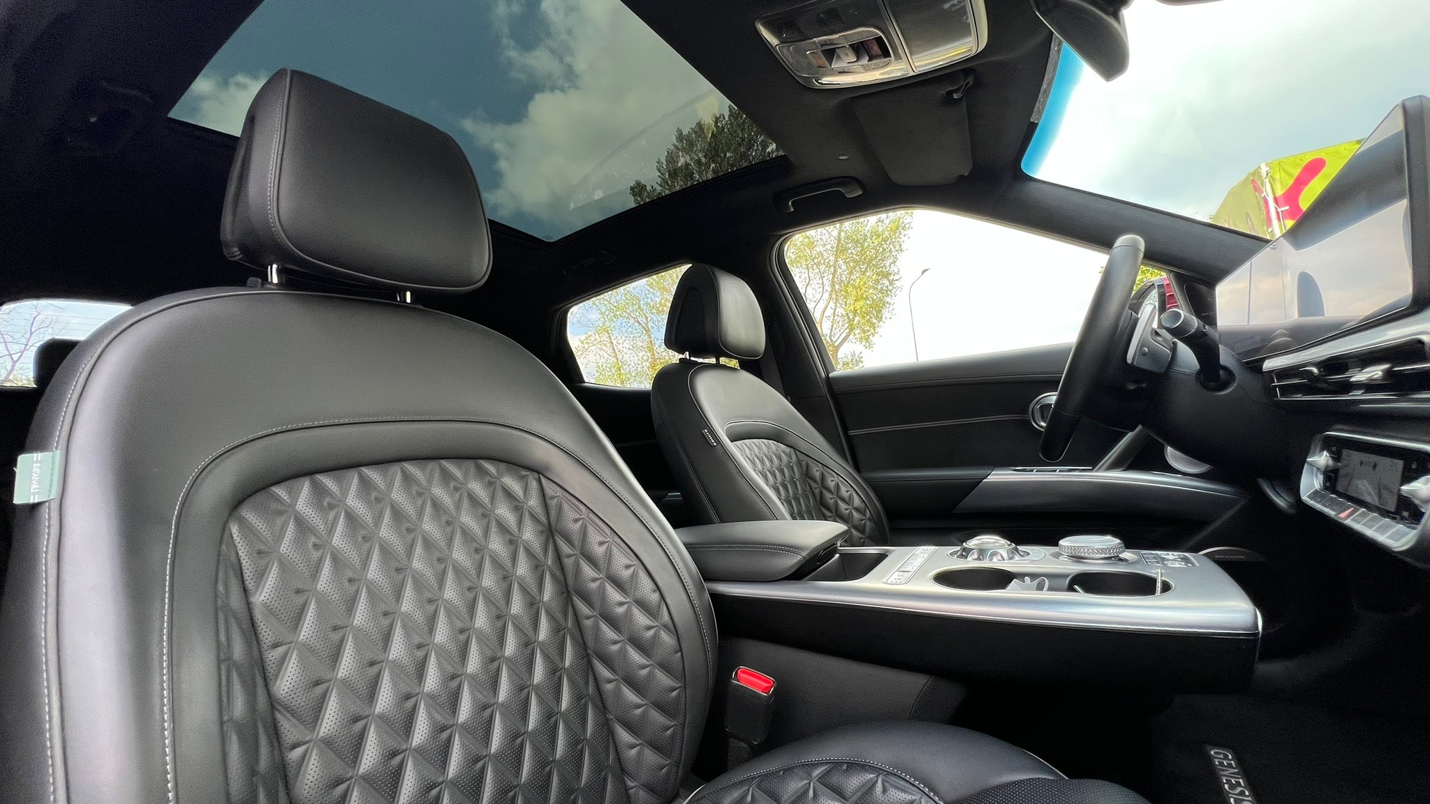 listing desktop thumbnail image 26