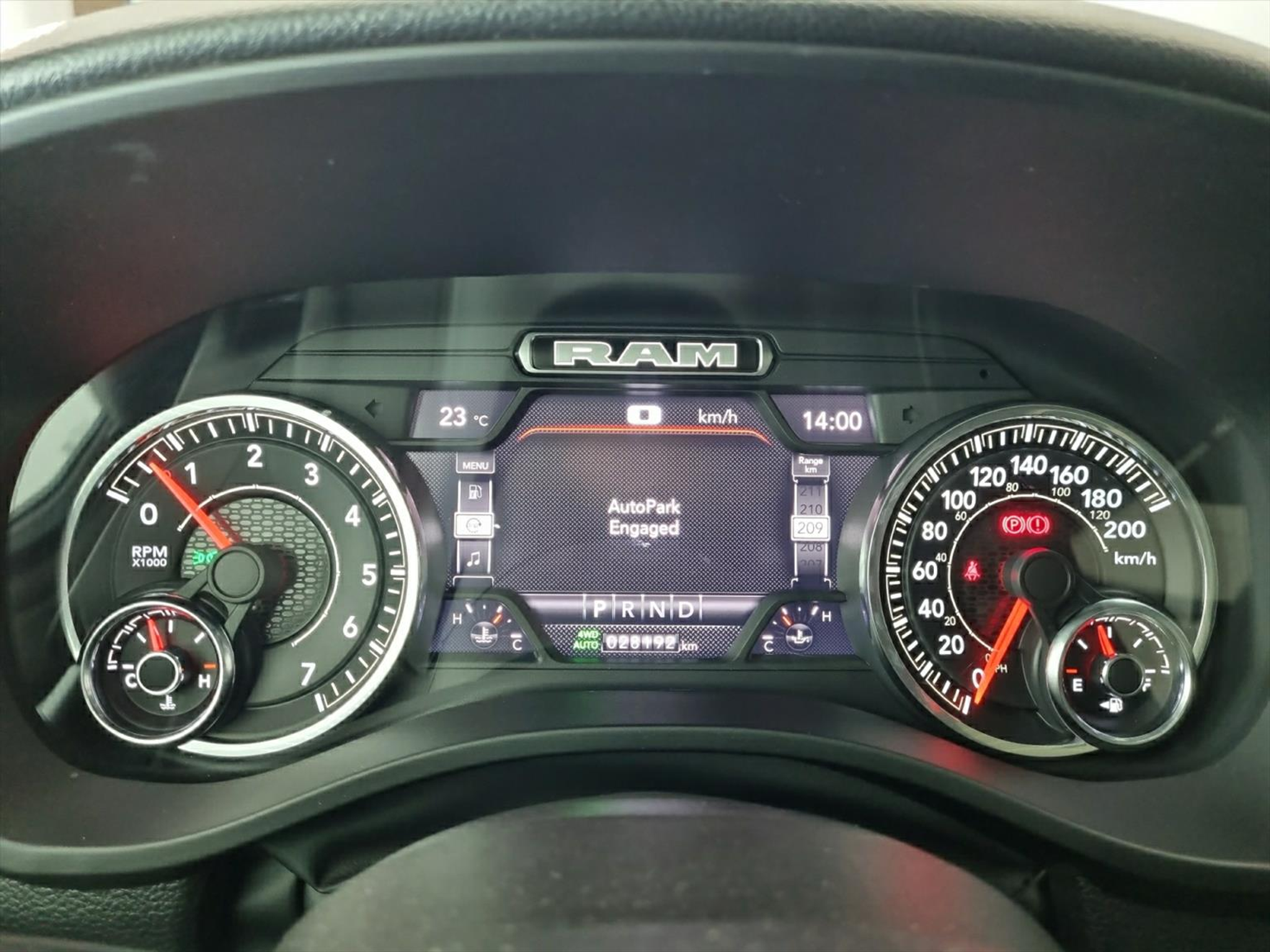 listing desktop thumbnail image 10