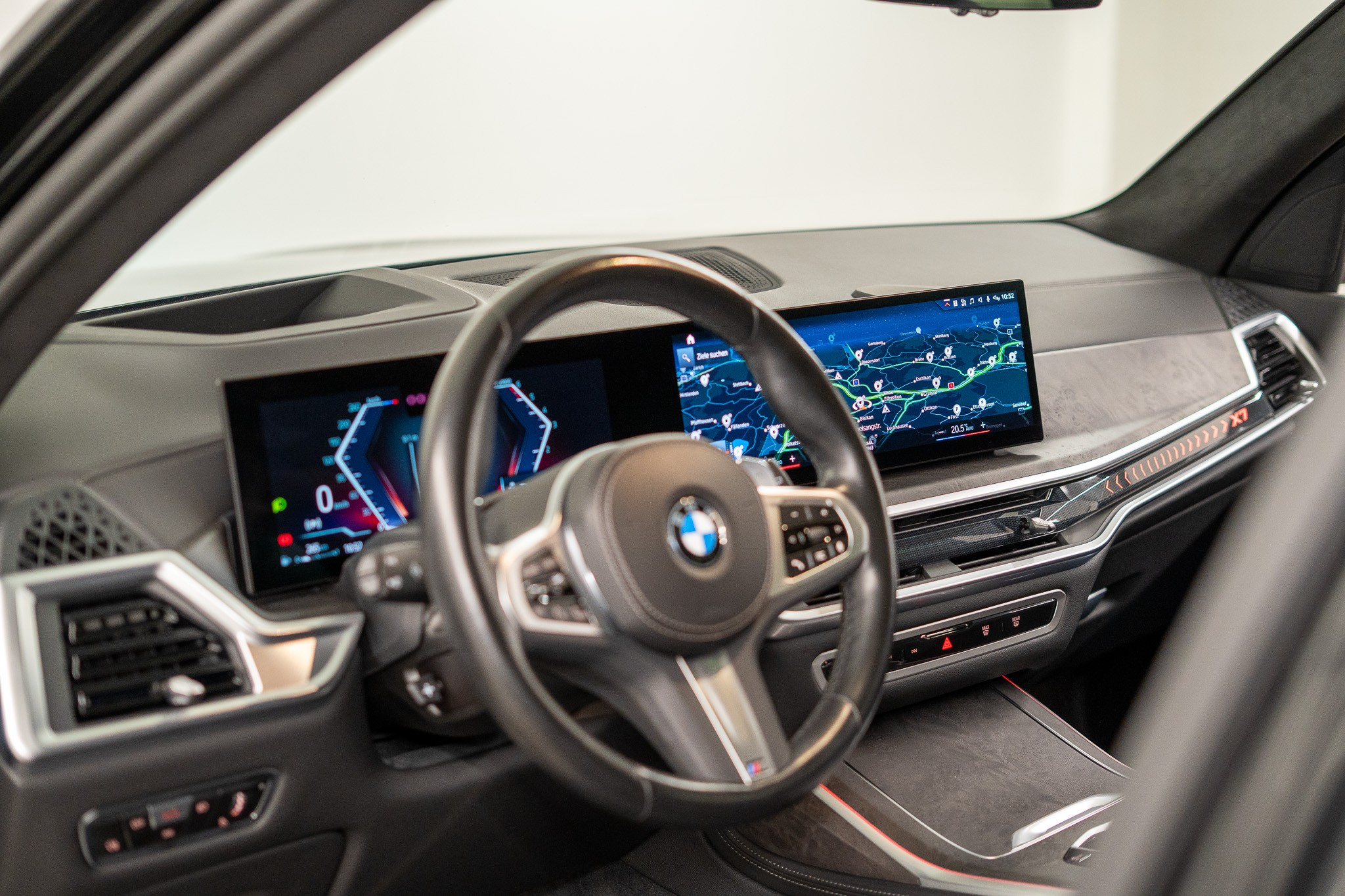 listing desktop thumbnail image 9