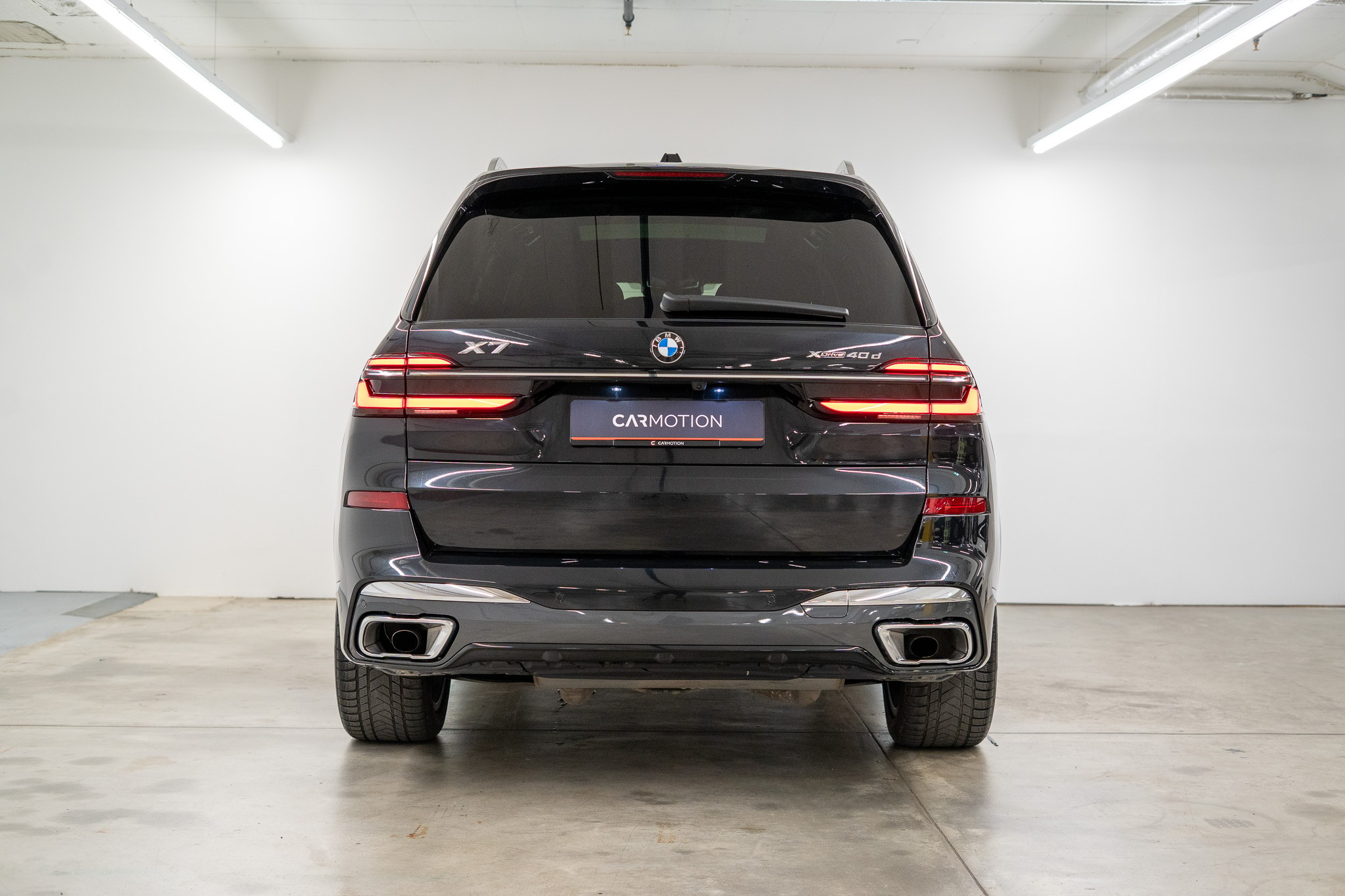 listing desktop thumbnail image 4