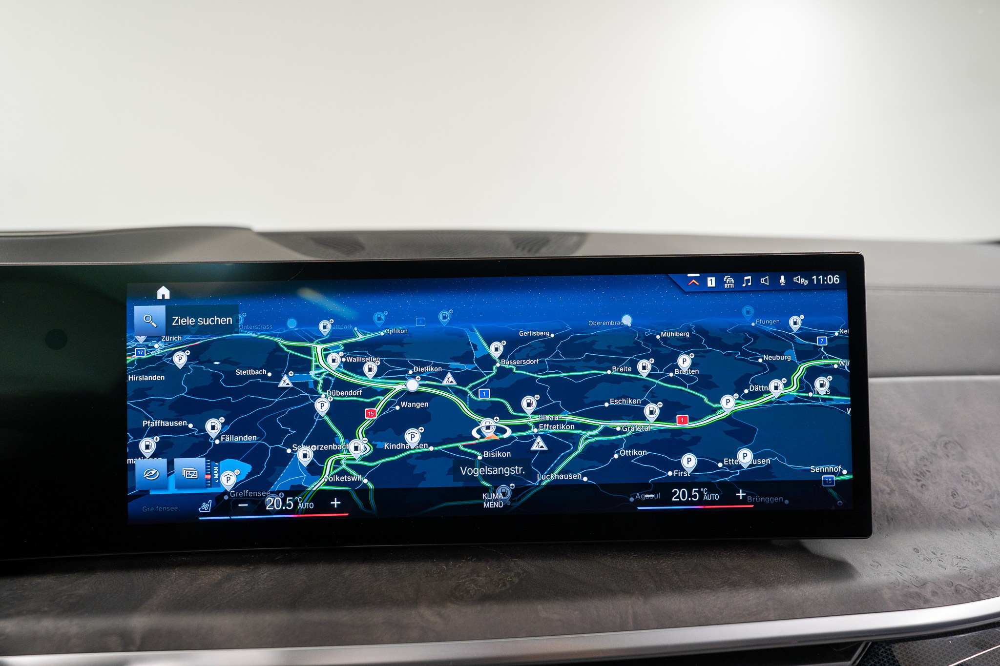 listing desktop thumbnail image 24