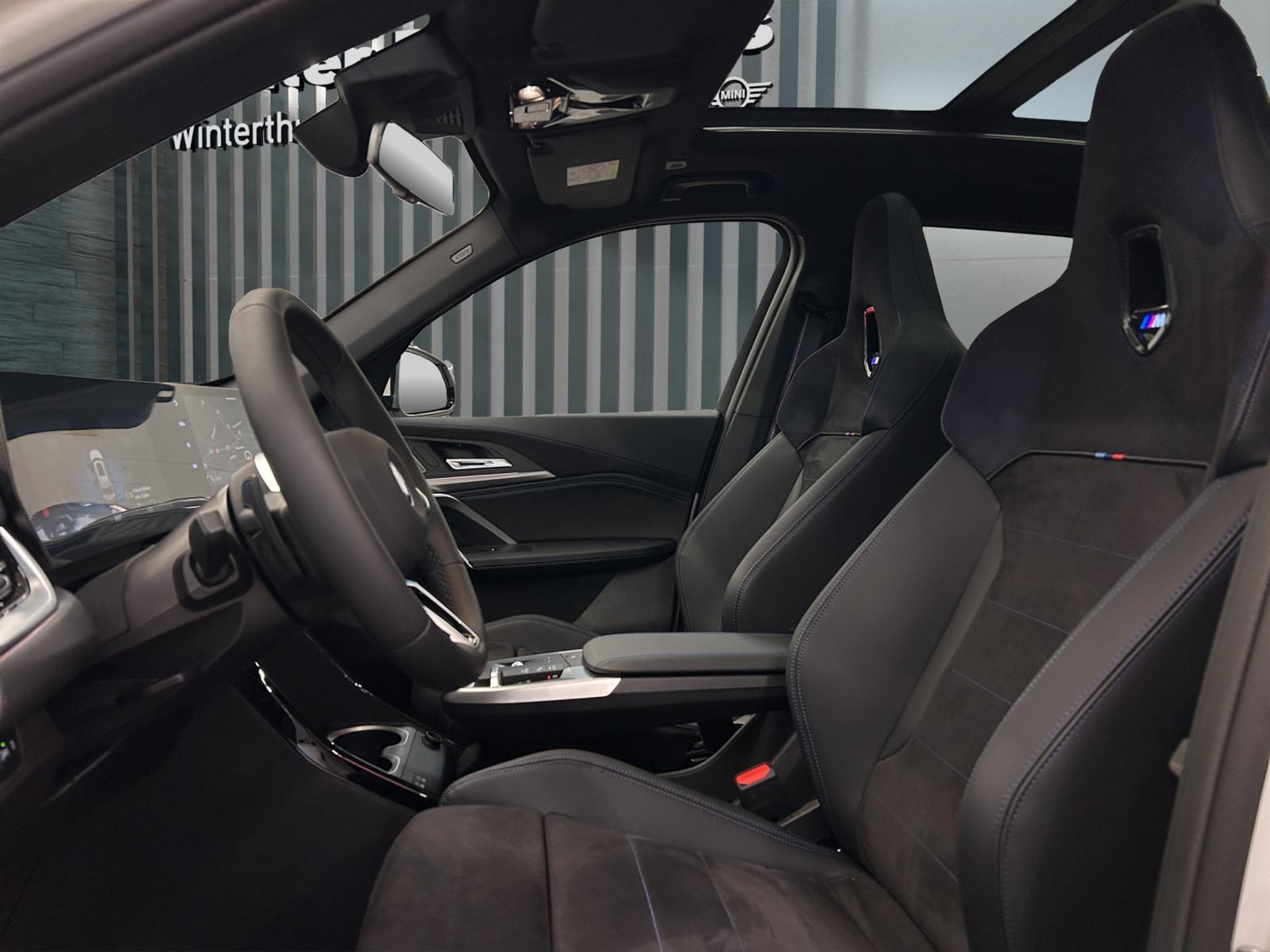 listing desktop thumbnail image 12