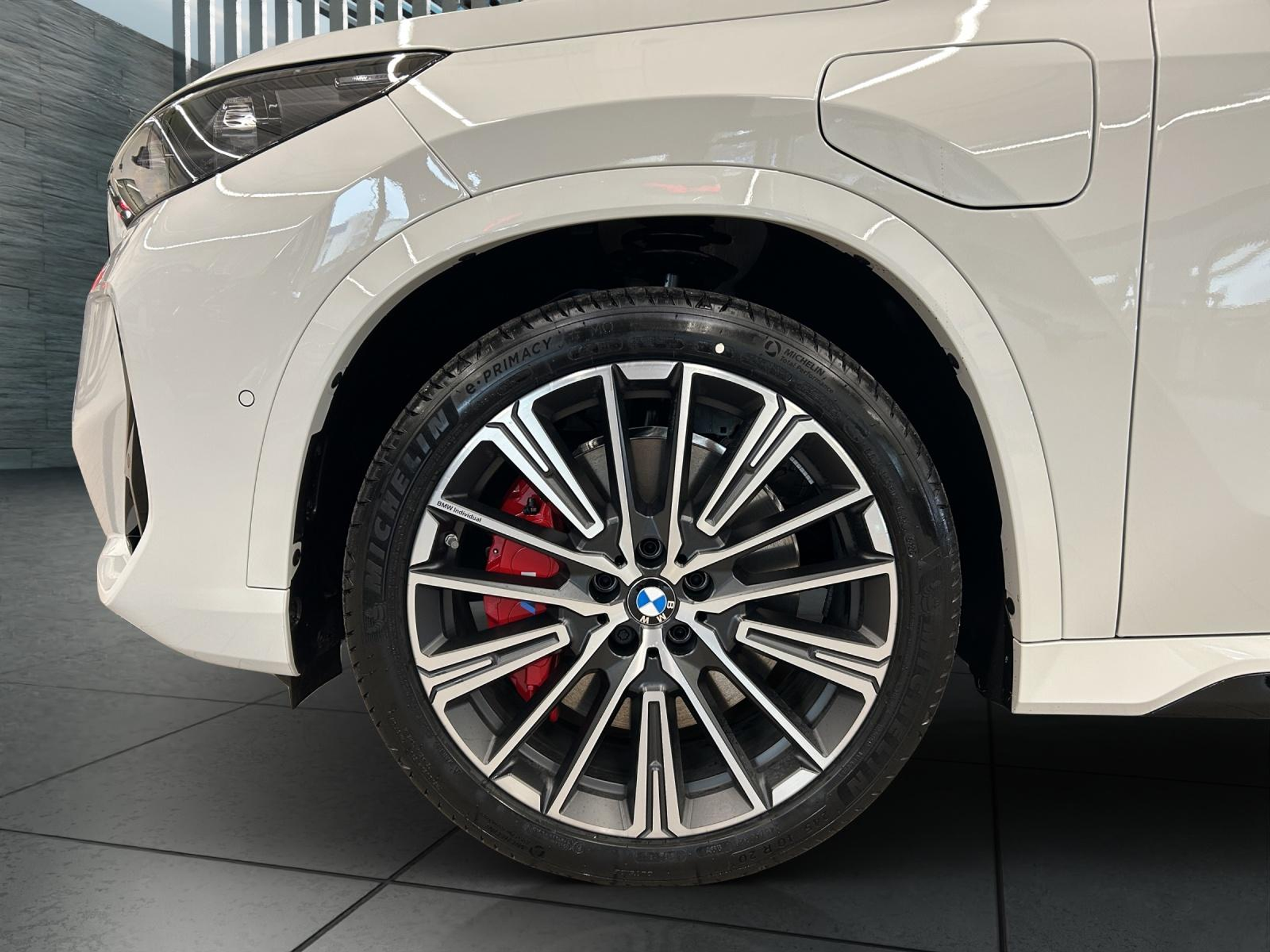 listing desktop thumbnail image 21