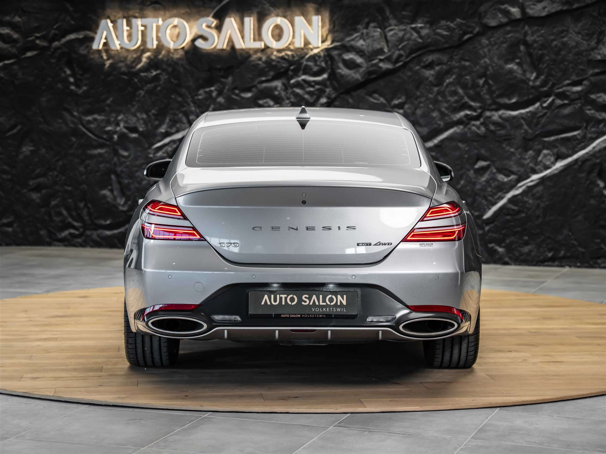 listing desktop thumbnail image 3