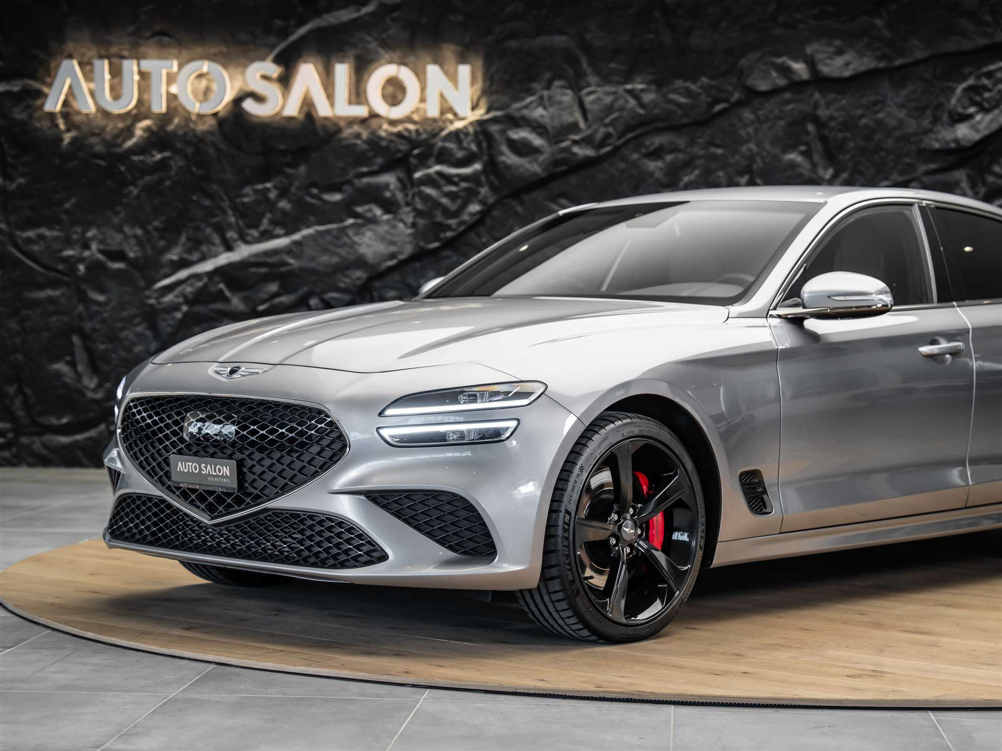 listing desktop thumbnail image 15