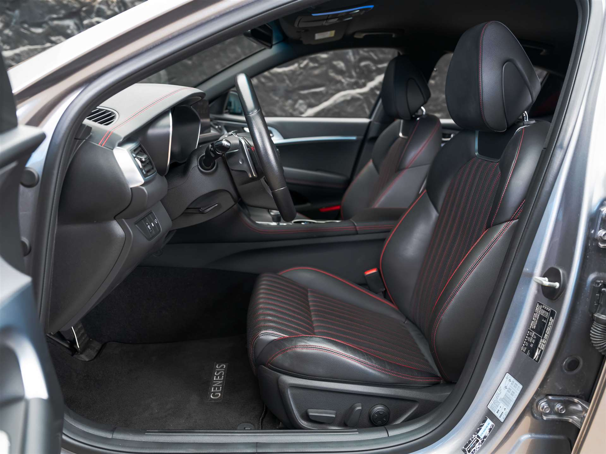 listing desktop thumbnail image 9