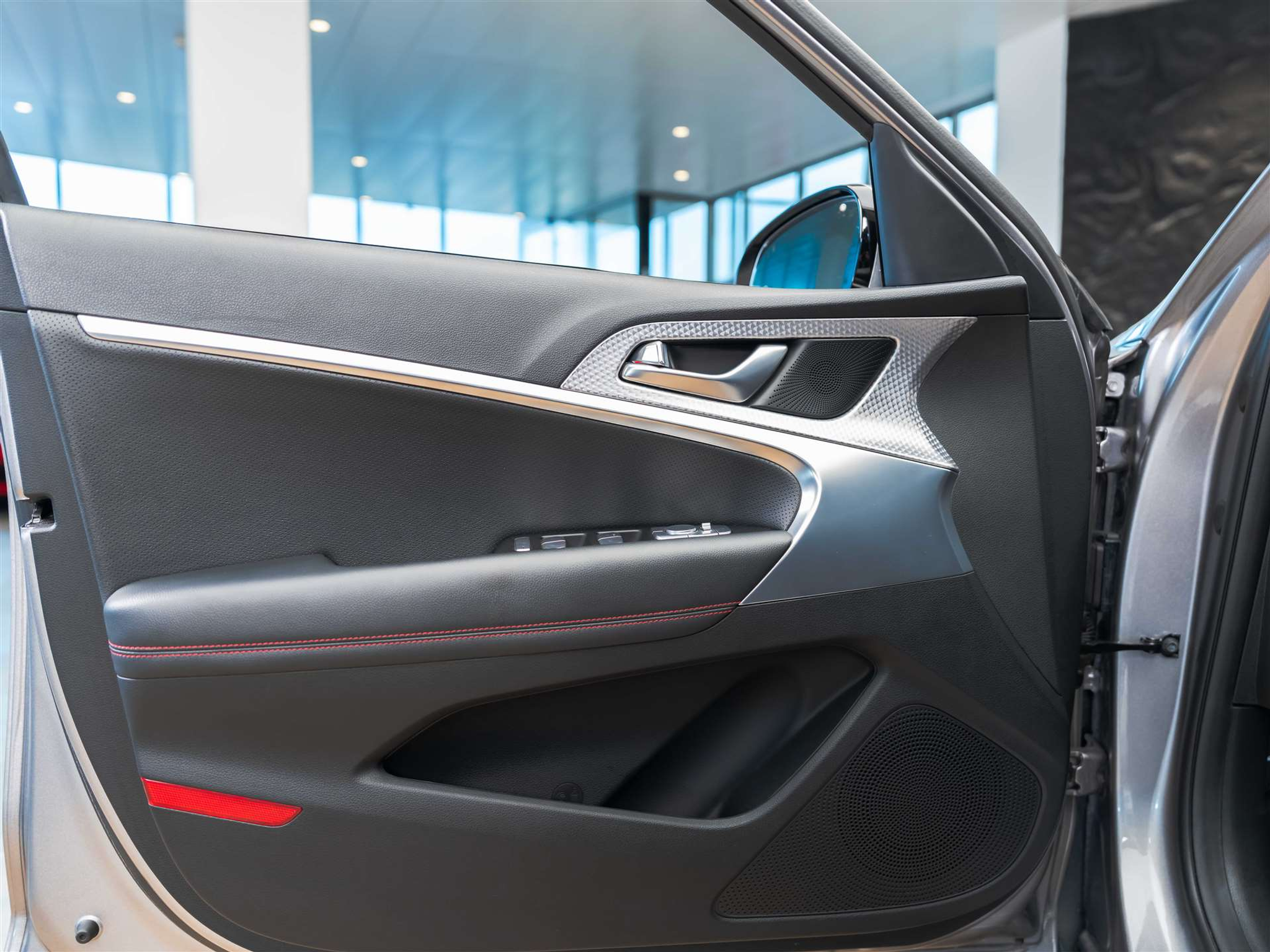 listing desktop thumbnail image 20