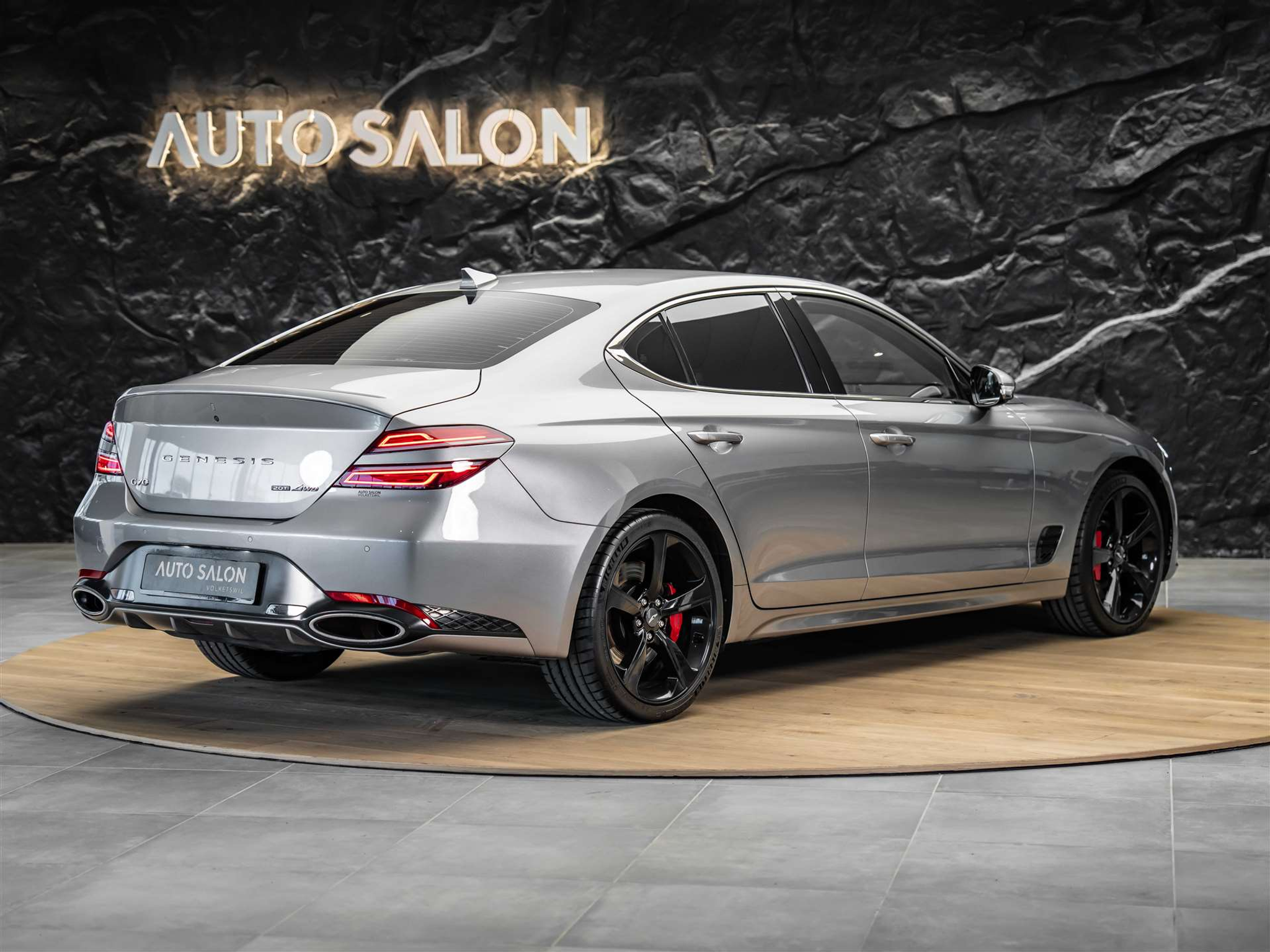 listing desktop thumbnail image 4