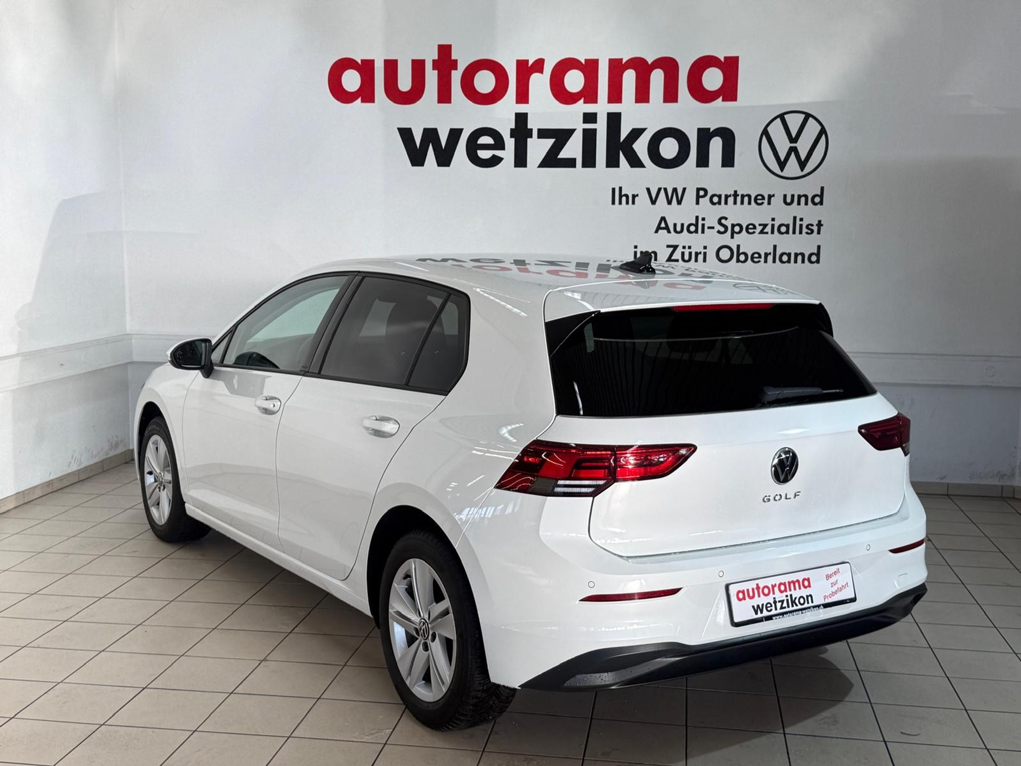 listing desktop thumbnail image 2